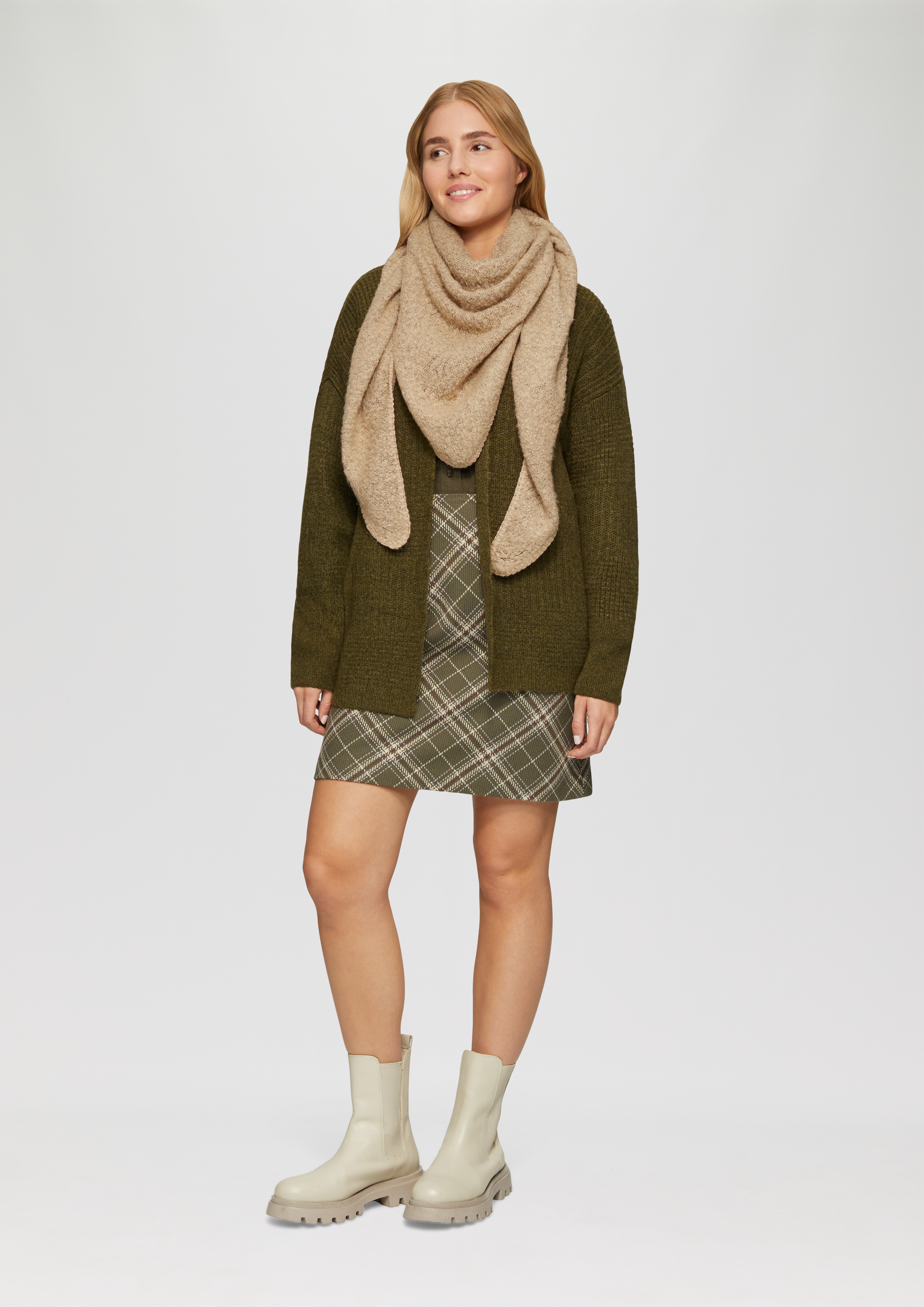 Foulard in 83W3, 4703 & 5472