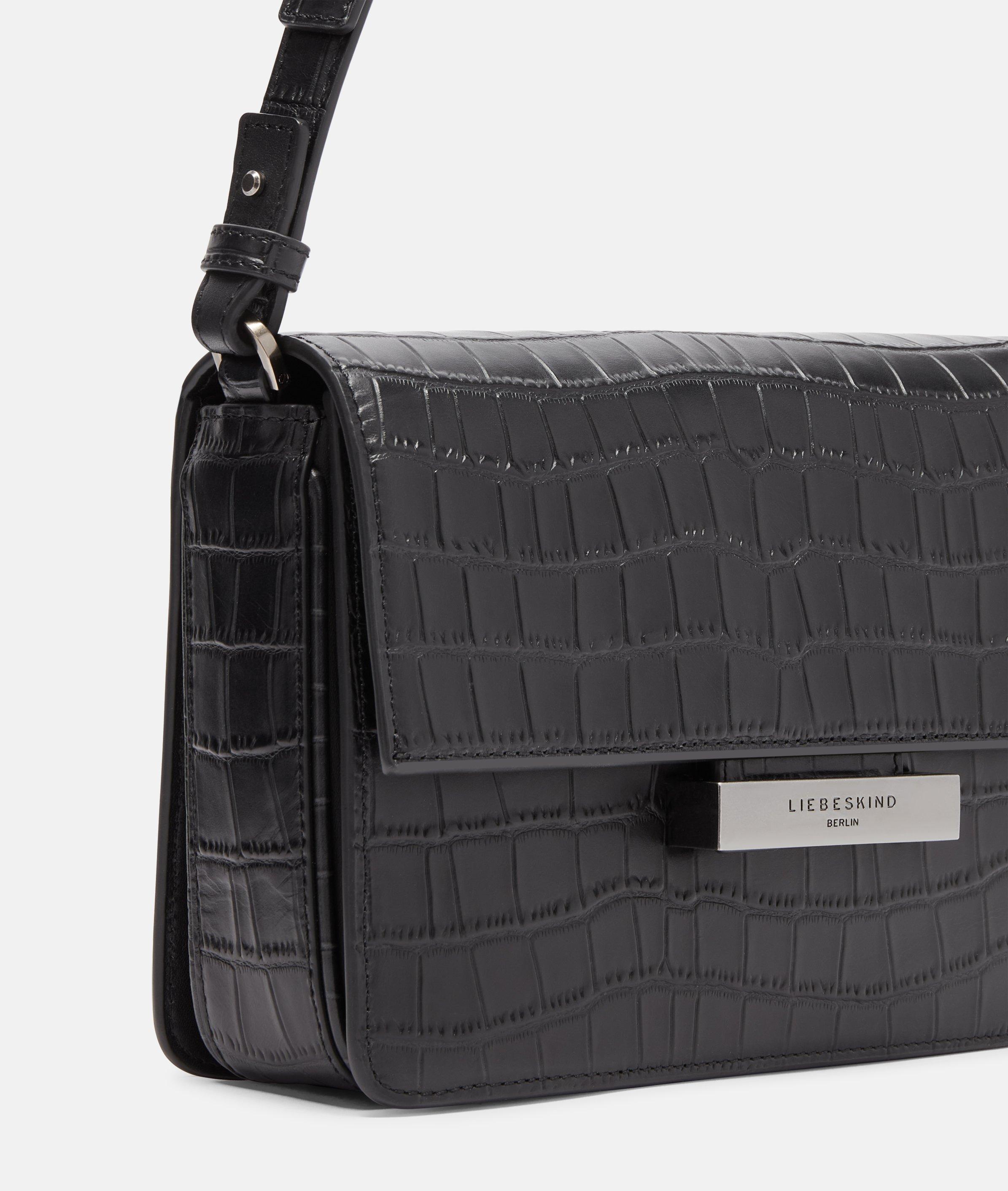 ・・LIEBE・・ Elvira Crossbody M - black | LIEBESKIND BERLIN