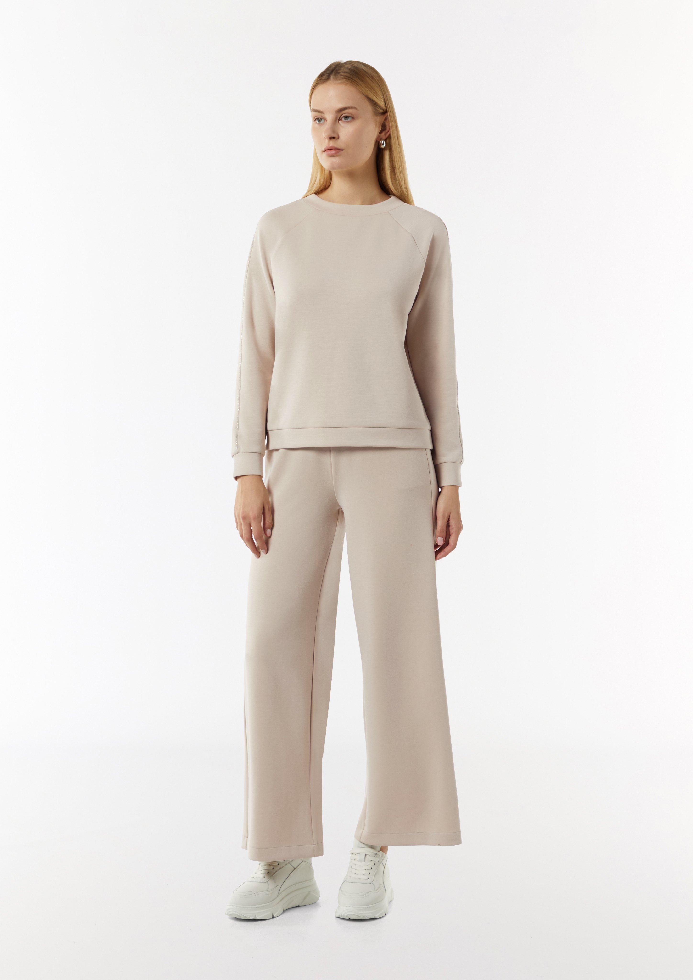 Jersey sweatshirt with a jewel detail - light beige | Comma Jersey sweatshirt with a jewel detail - light beige | Comma