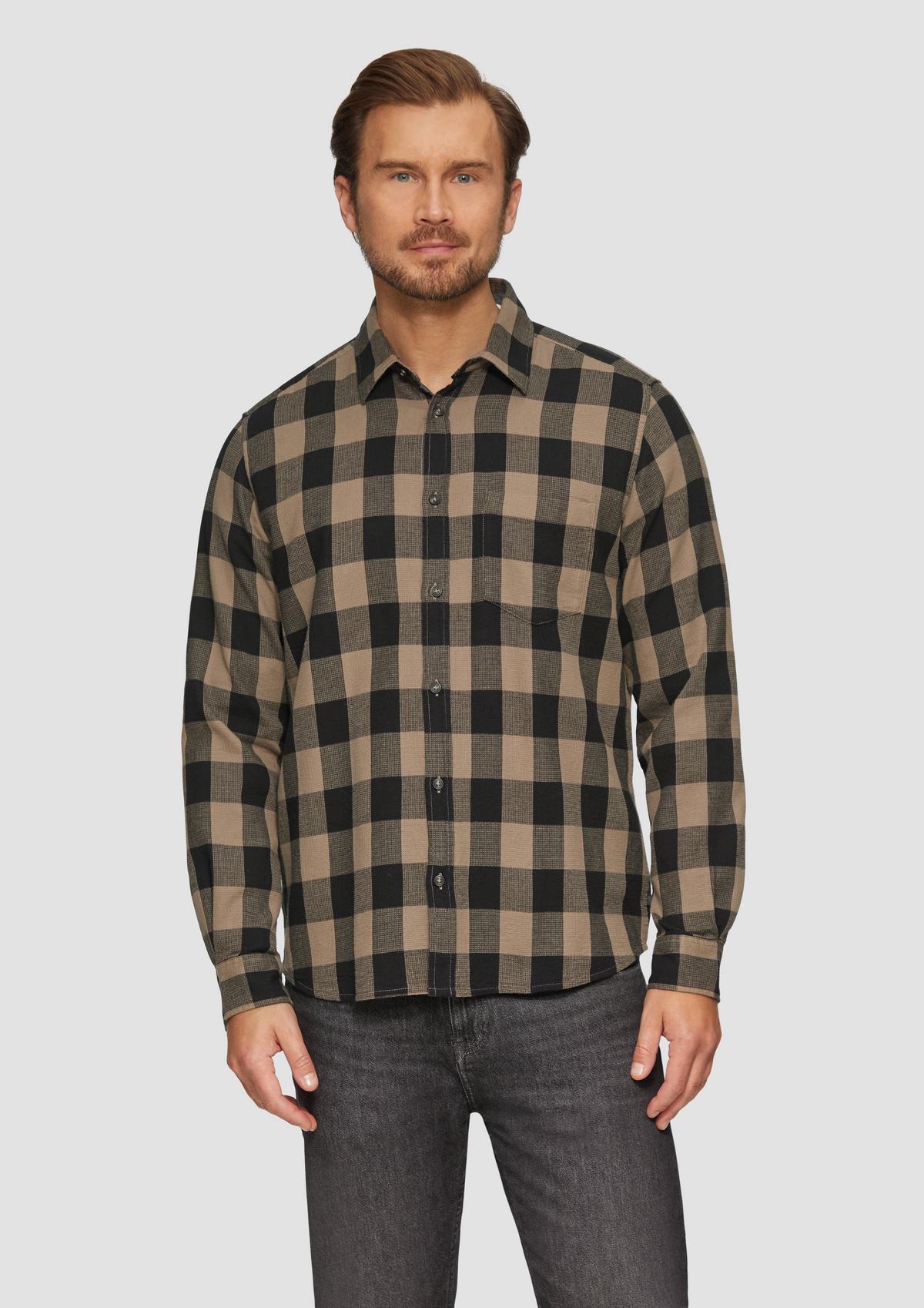 Regular fit: textured check shirt with a breast pocket