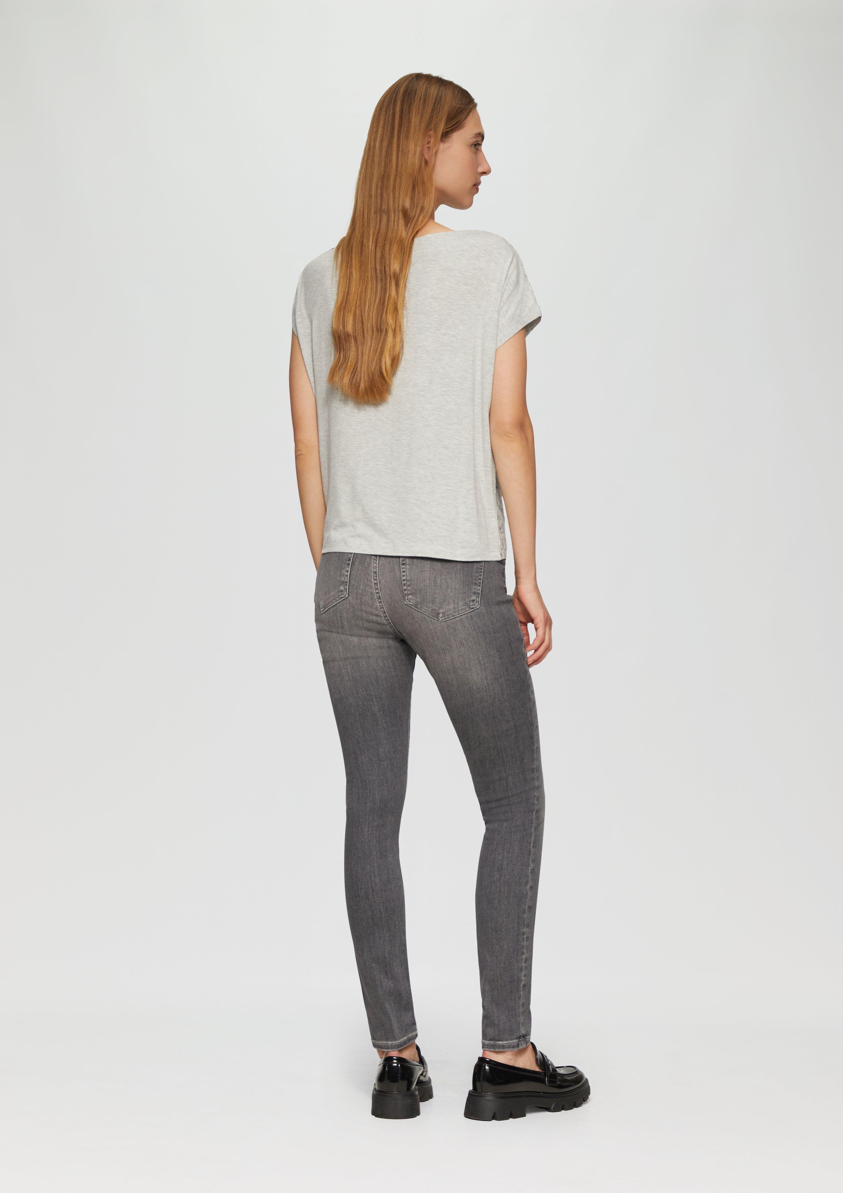 T-Shirt in 94D0, 02D0 & 99D0