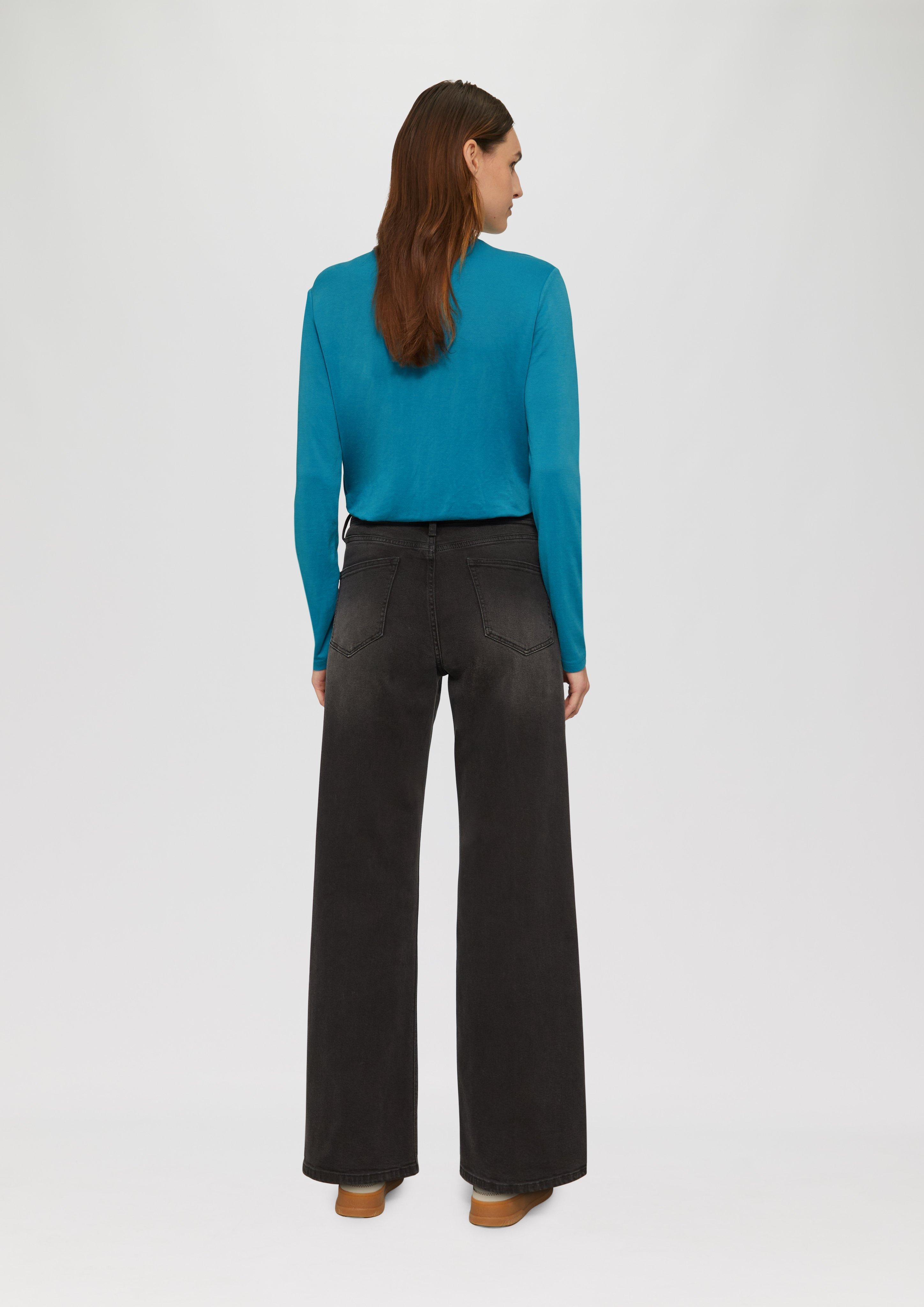 T-Shirt in 6469, 0210 & 9999