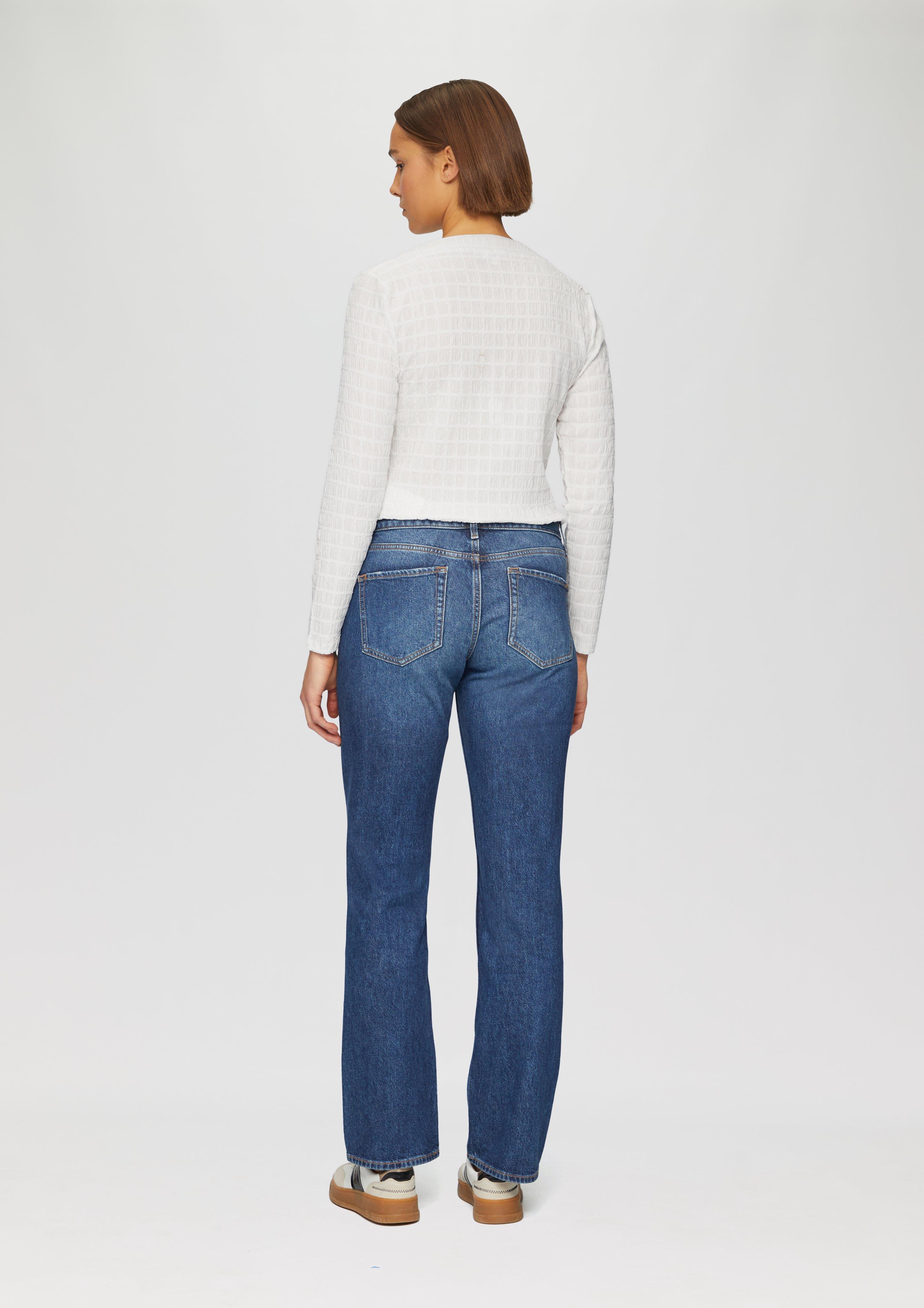 T-Shirt in 0210, 6469 & 9999