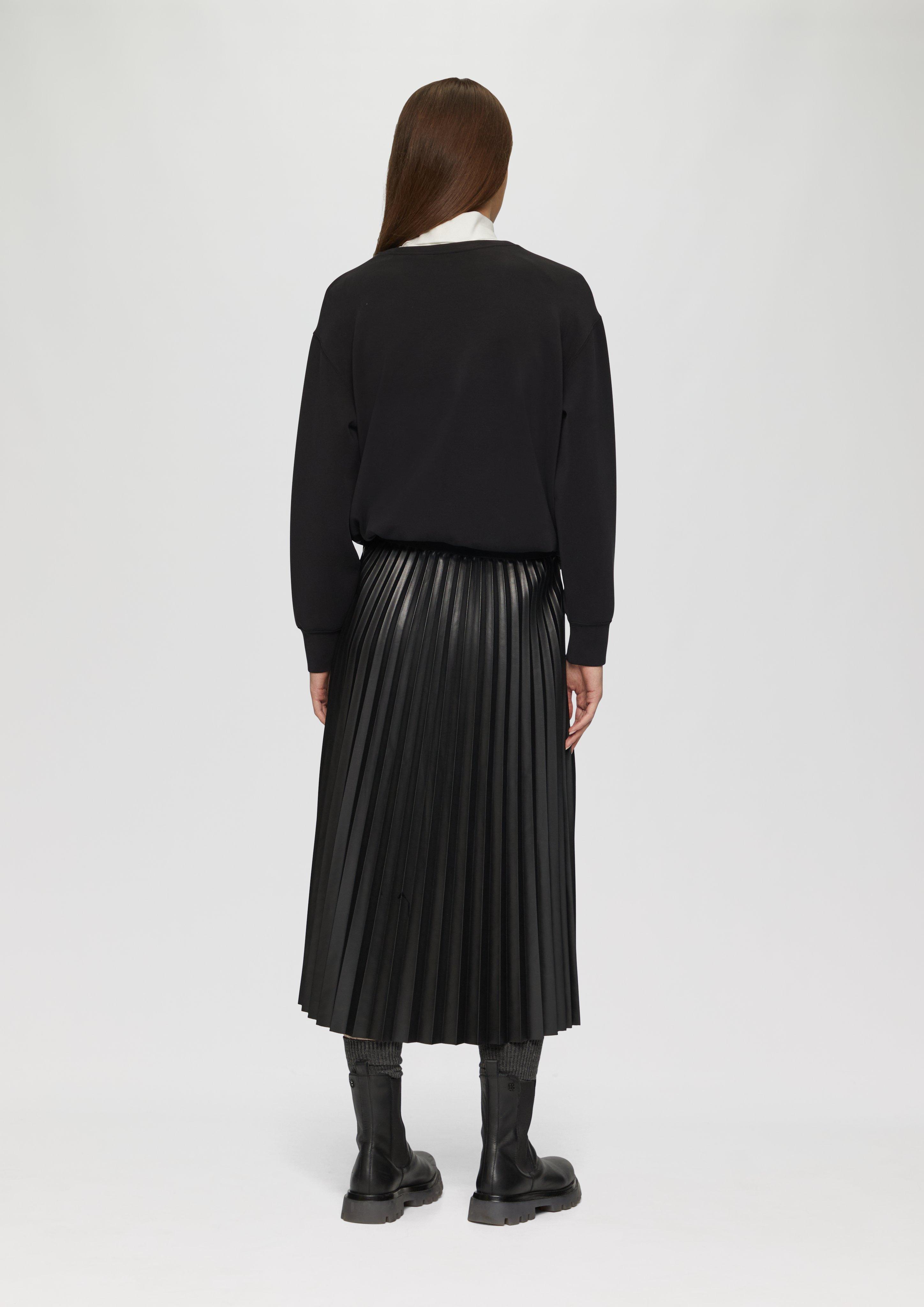 Sweatshirt in 99D0, 21D0, 73D0 & 85D0