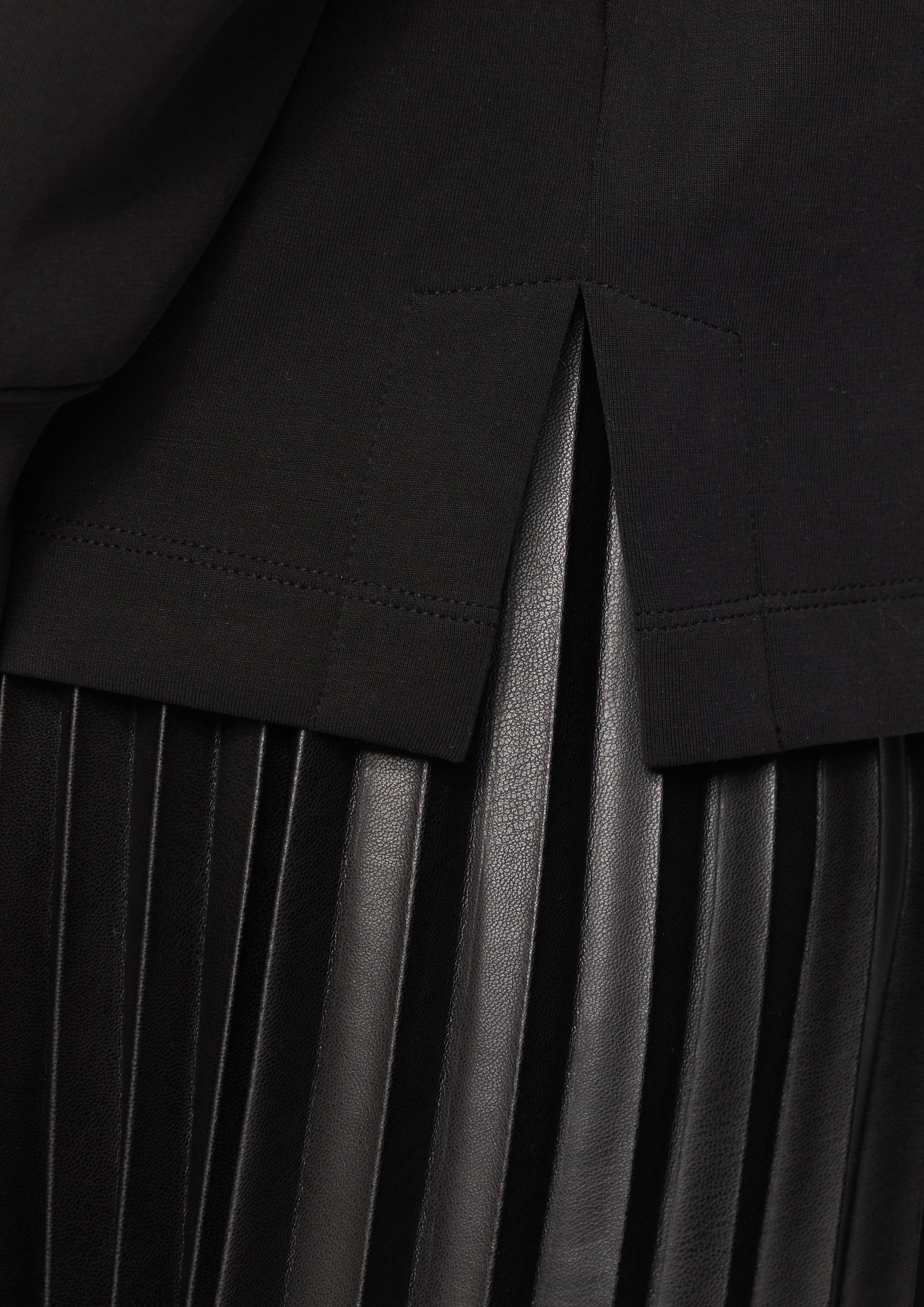 Sweatshirt in 99D0, 21D0, 73D0 & 85D0