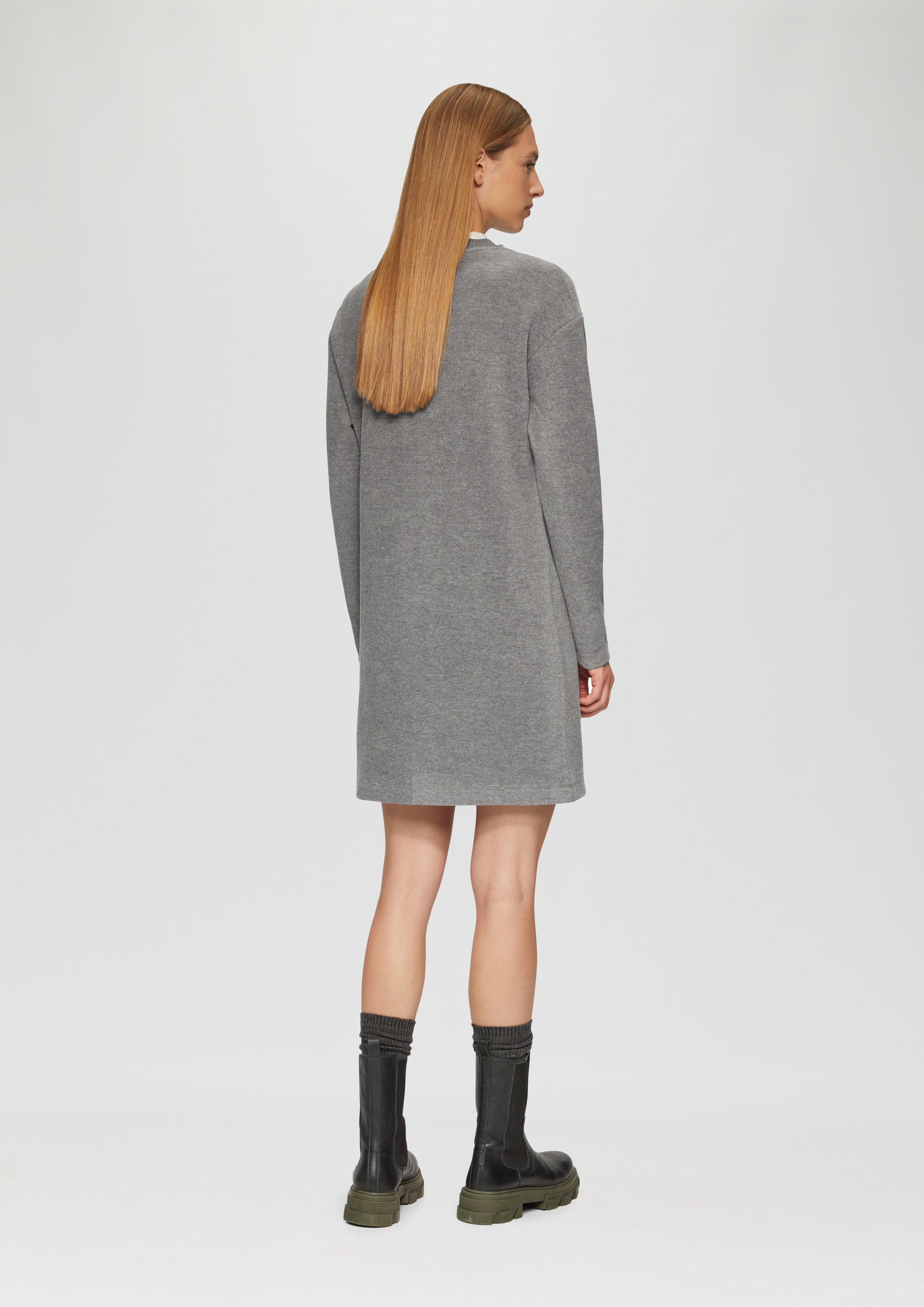 Kleid in 9730, 9999 & 81W9