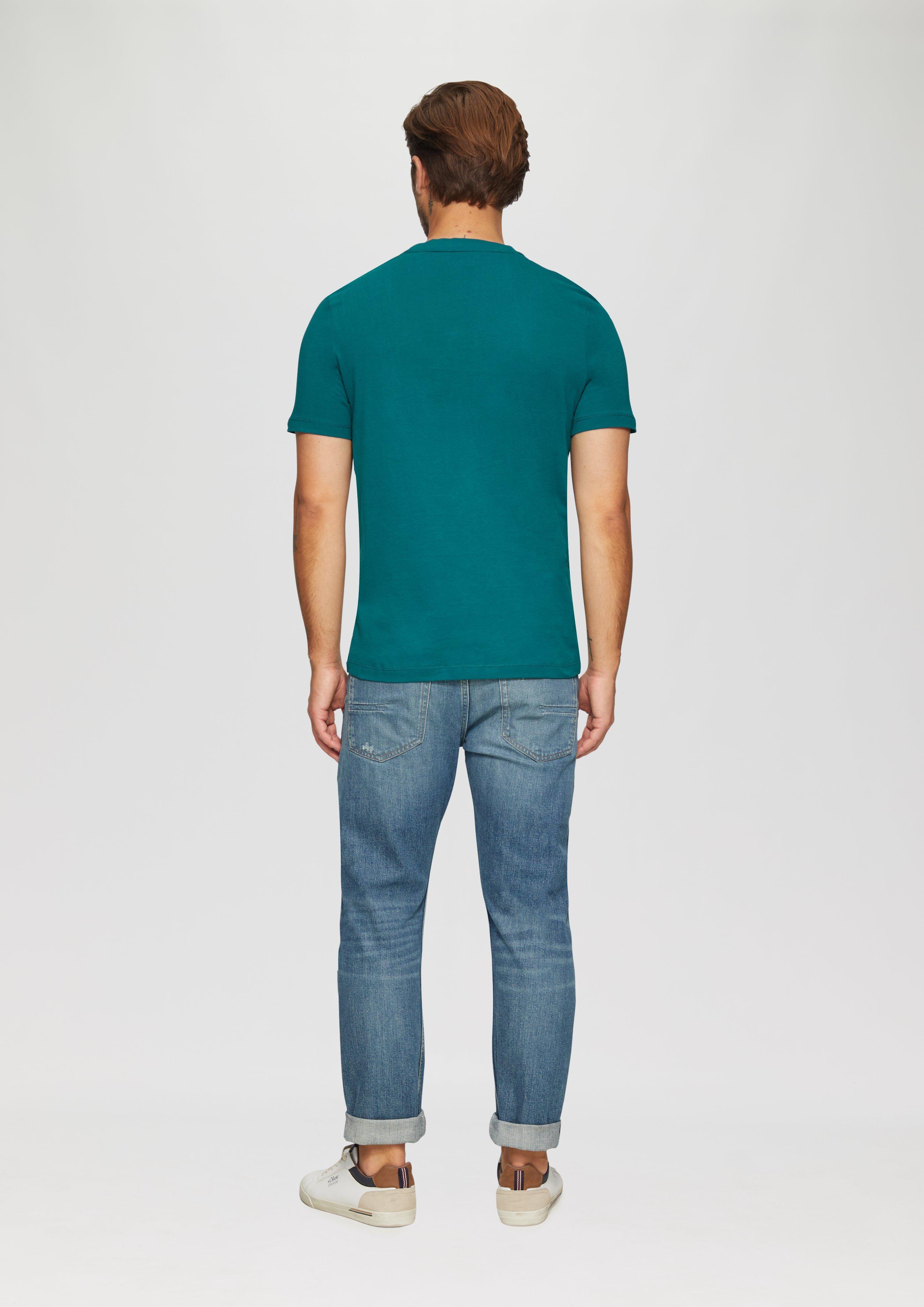 T-shirt in 67D1, 01D2, 01D1, 99D2, 48D2, 99D1 & 83D2