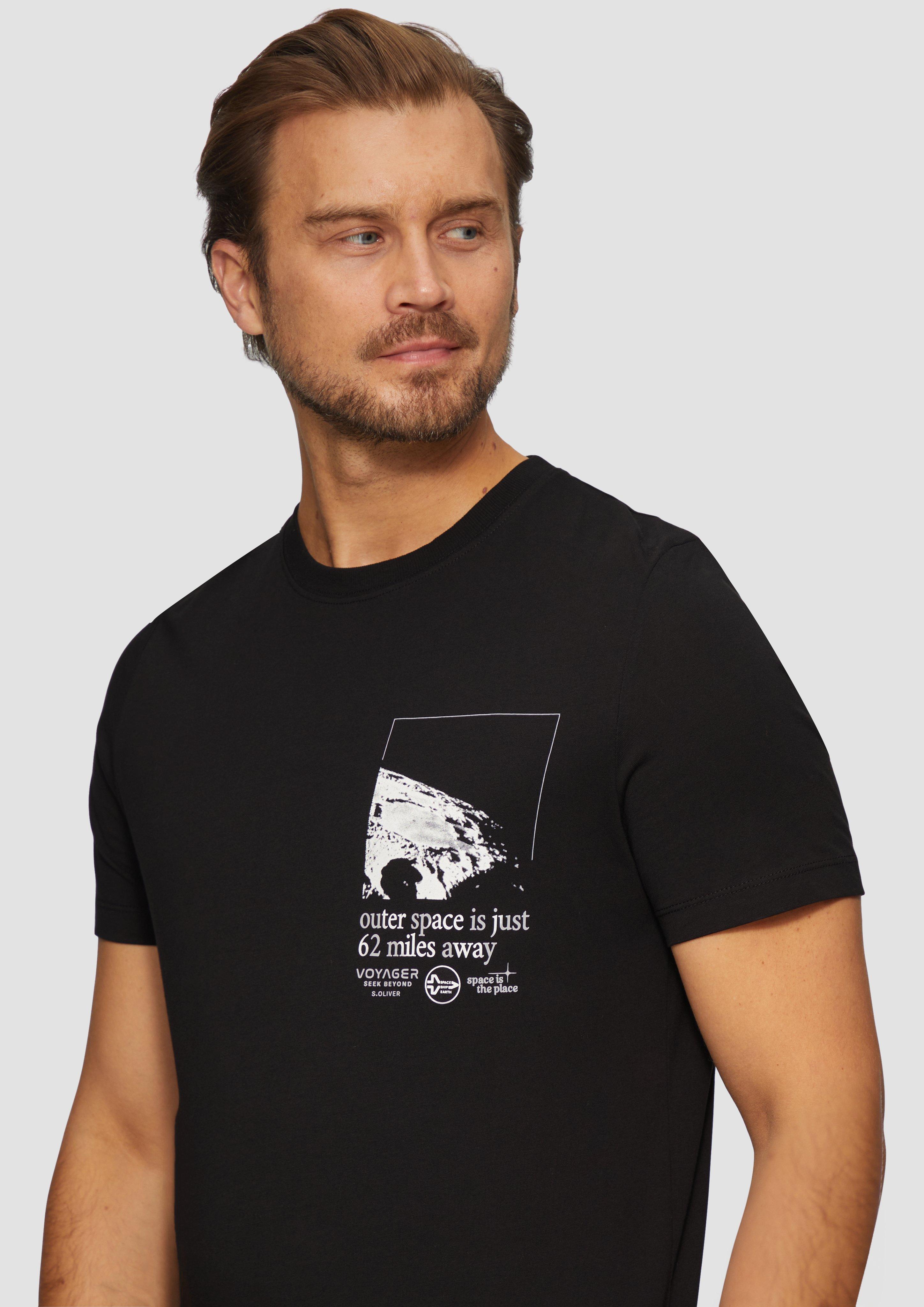 T-shirt in 99D2, 01D2, 01D1, 67D1, 48D2, 99D1 & 83D2