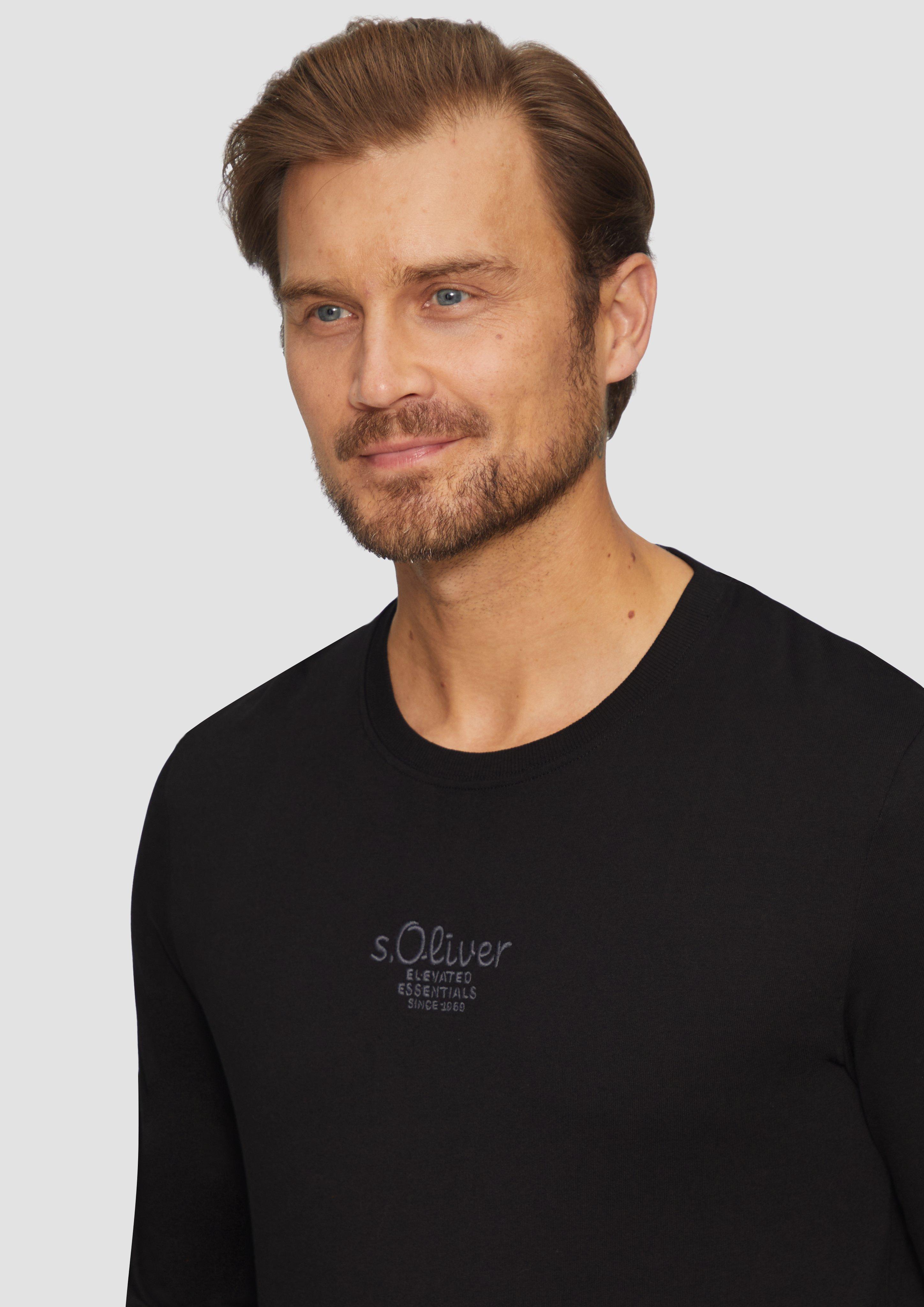 T-shirt in 99D1, 67D1, 89D1, 83D1 & 01D1