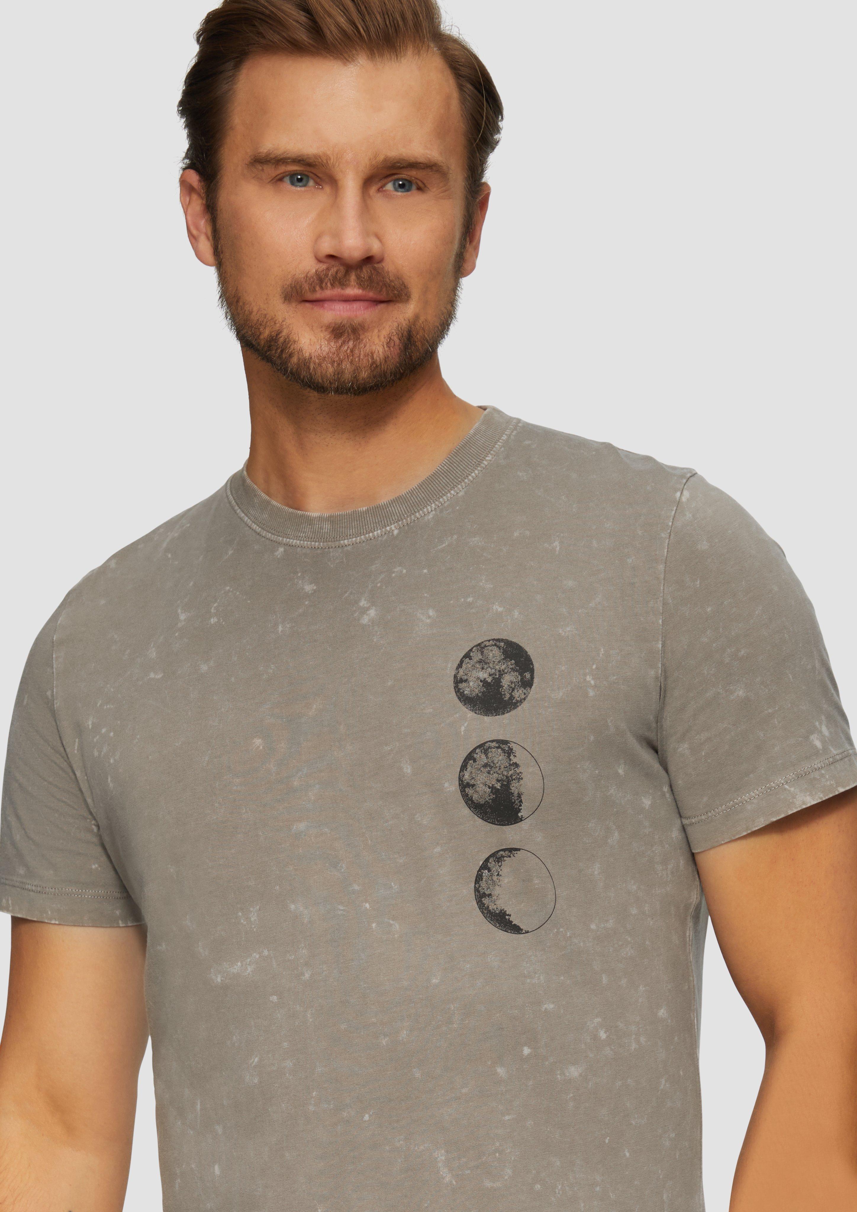 T-Shirt in 83D1, 99D1 & 67D1