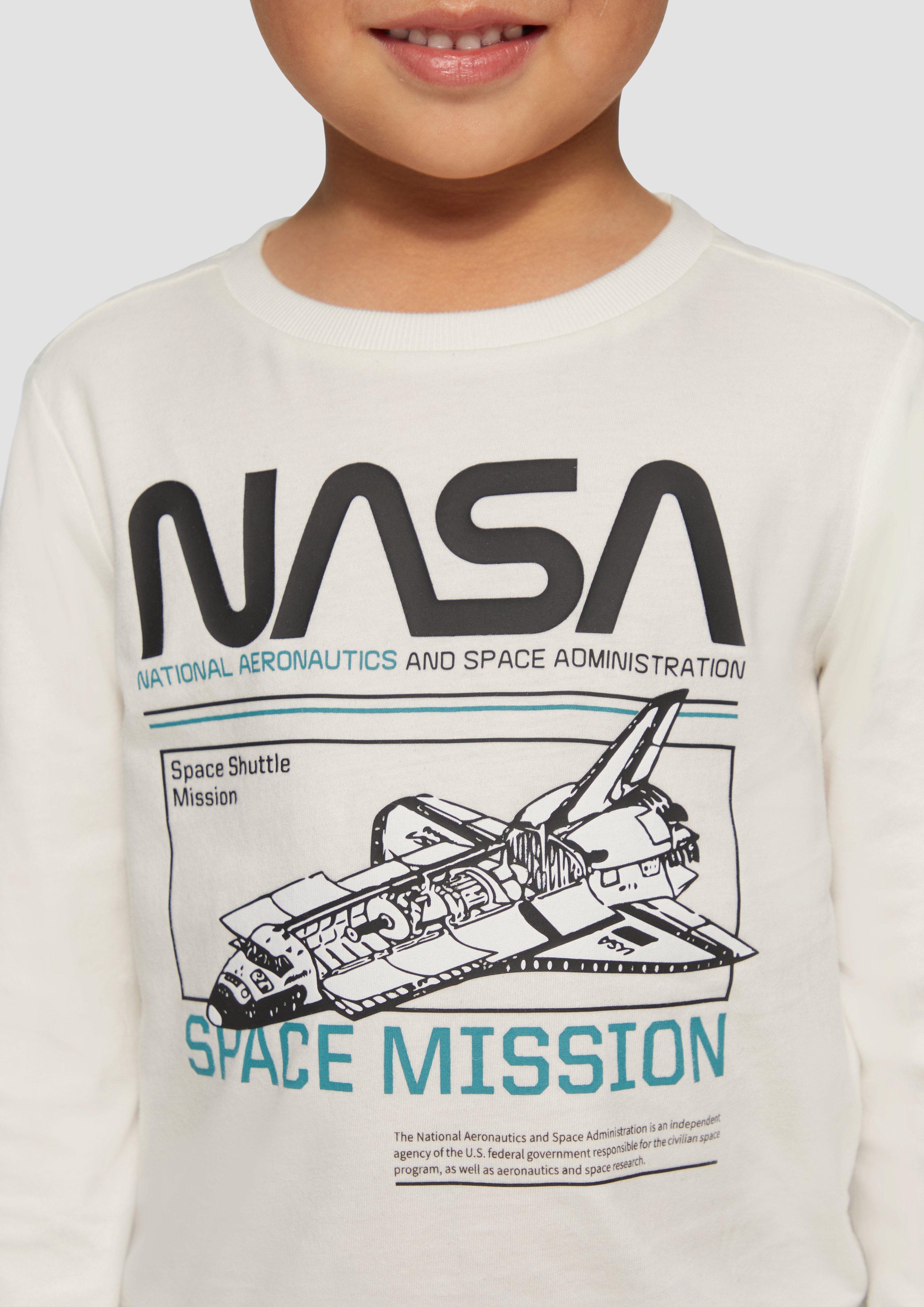 T-Shirt in 0210 & 5952