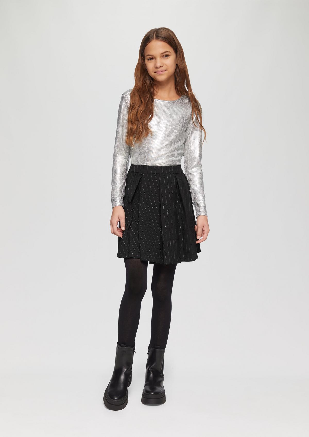 Black O-Ring Pleated Micro Mini Skirt