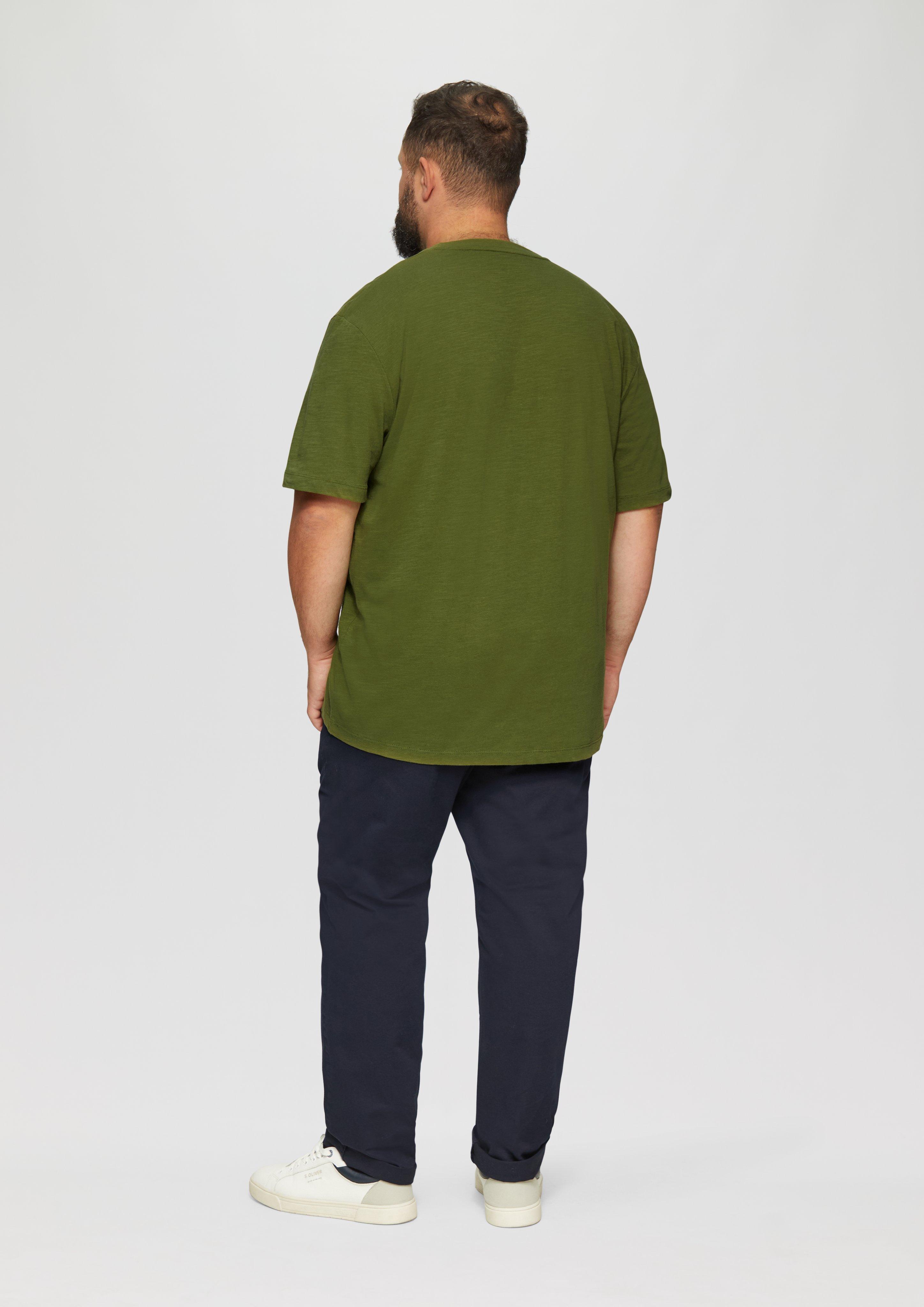 T-Shirt in 77D2, 01D2 & 33D2