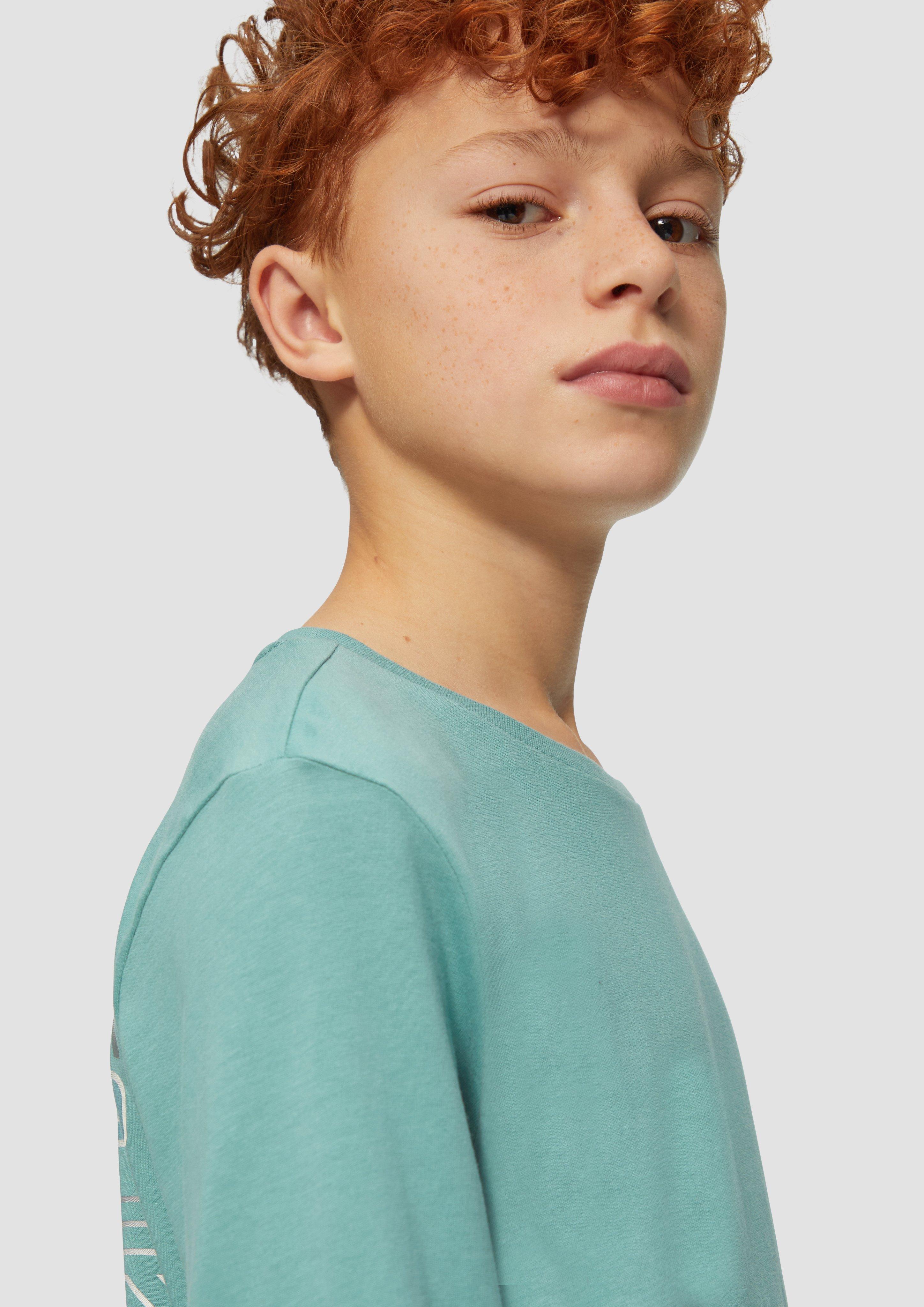 T-shirt in 6342, 8810 & 9999