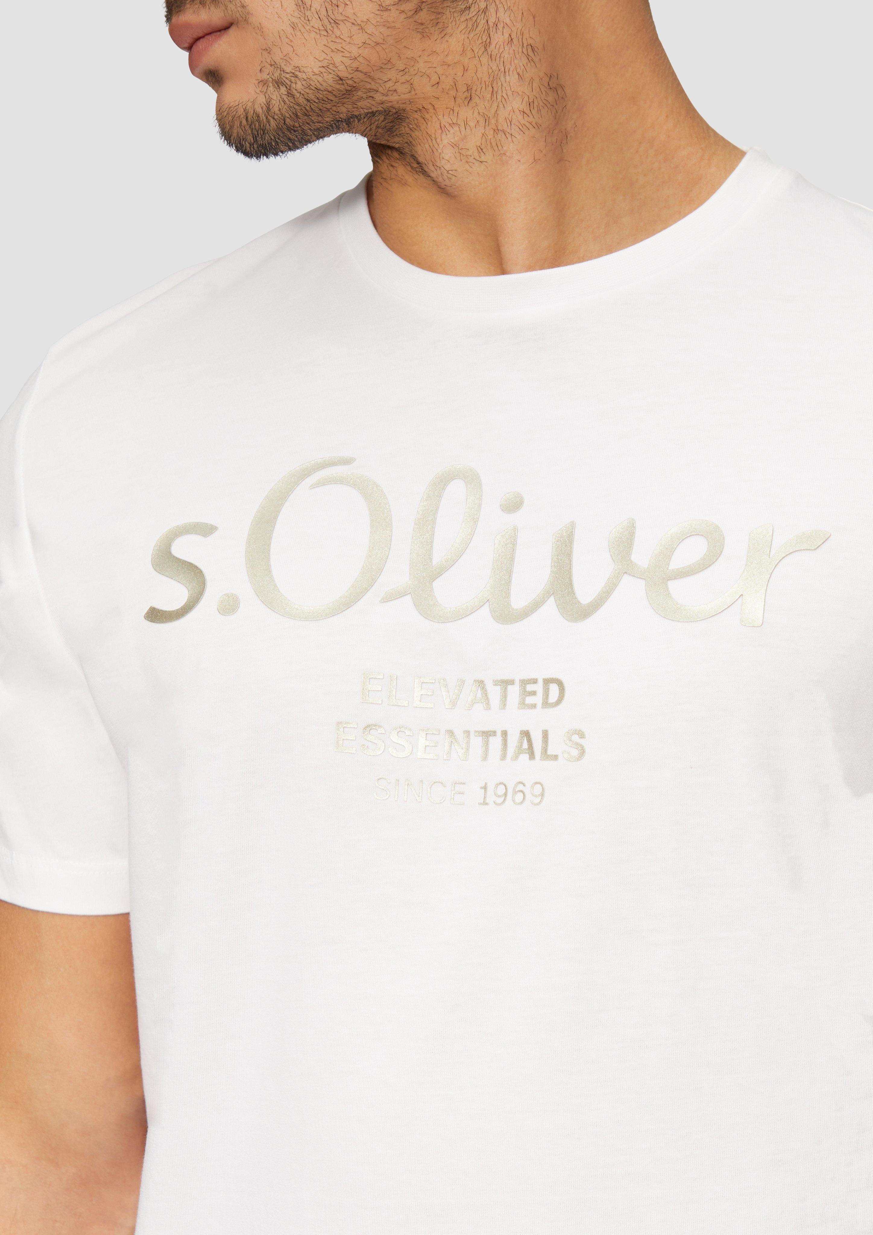 T-Shirt in 01D2, 78D1, 56D1, 67D1, 47D1, 46D1, 79D2, 48D1, 99D2 & 80D1