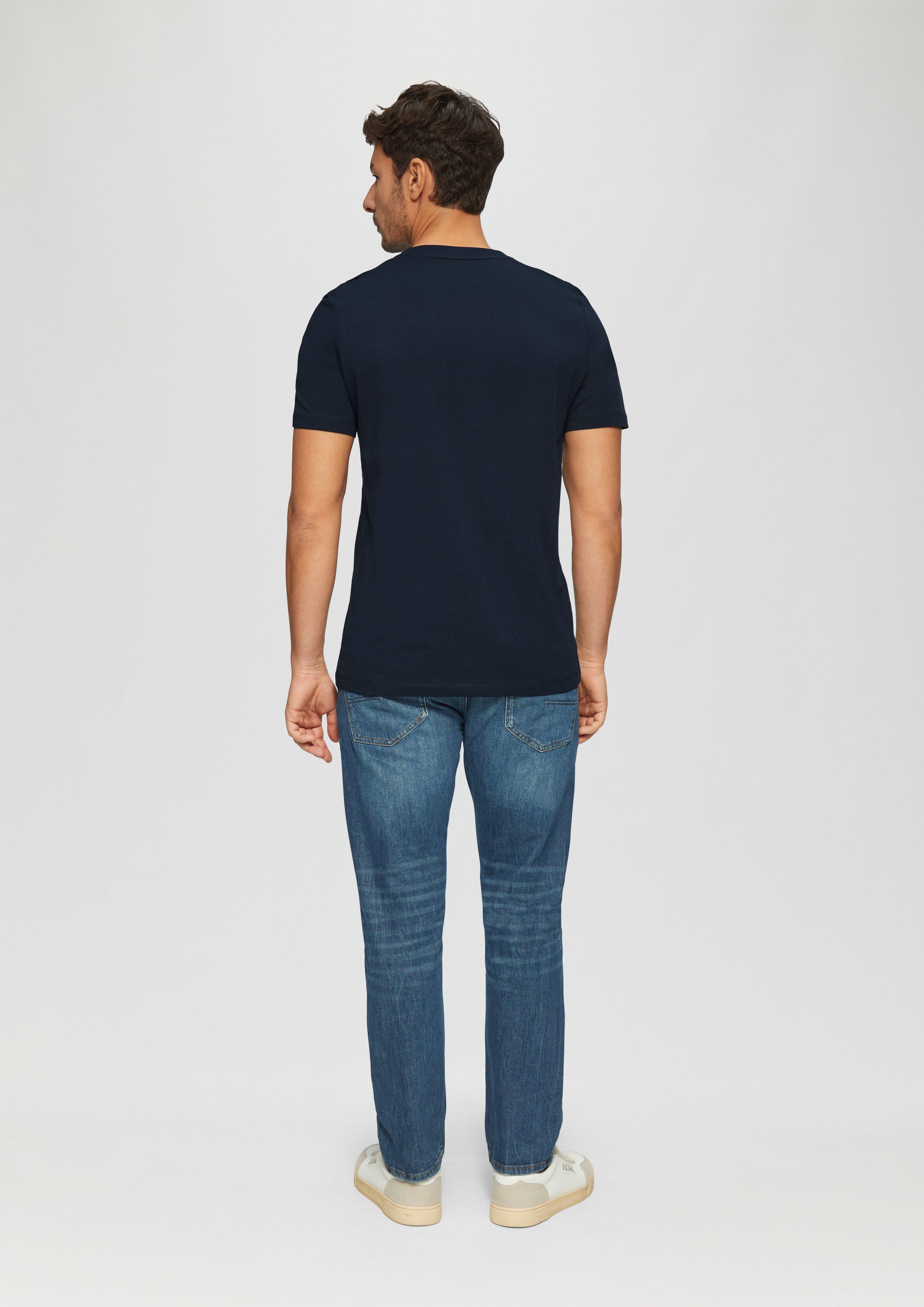 T-shirt in 59D1, 01D1, 56D1 & 47D1