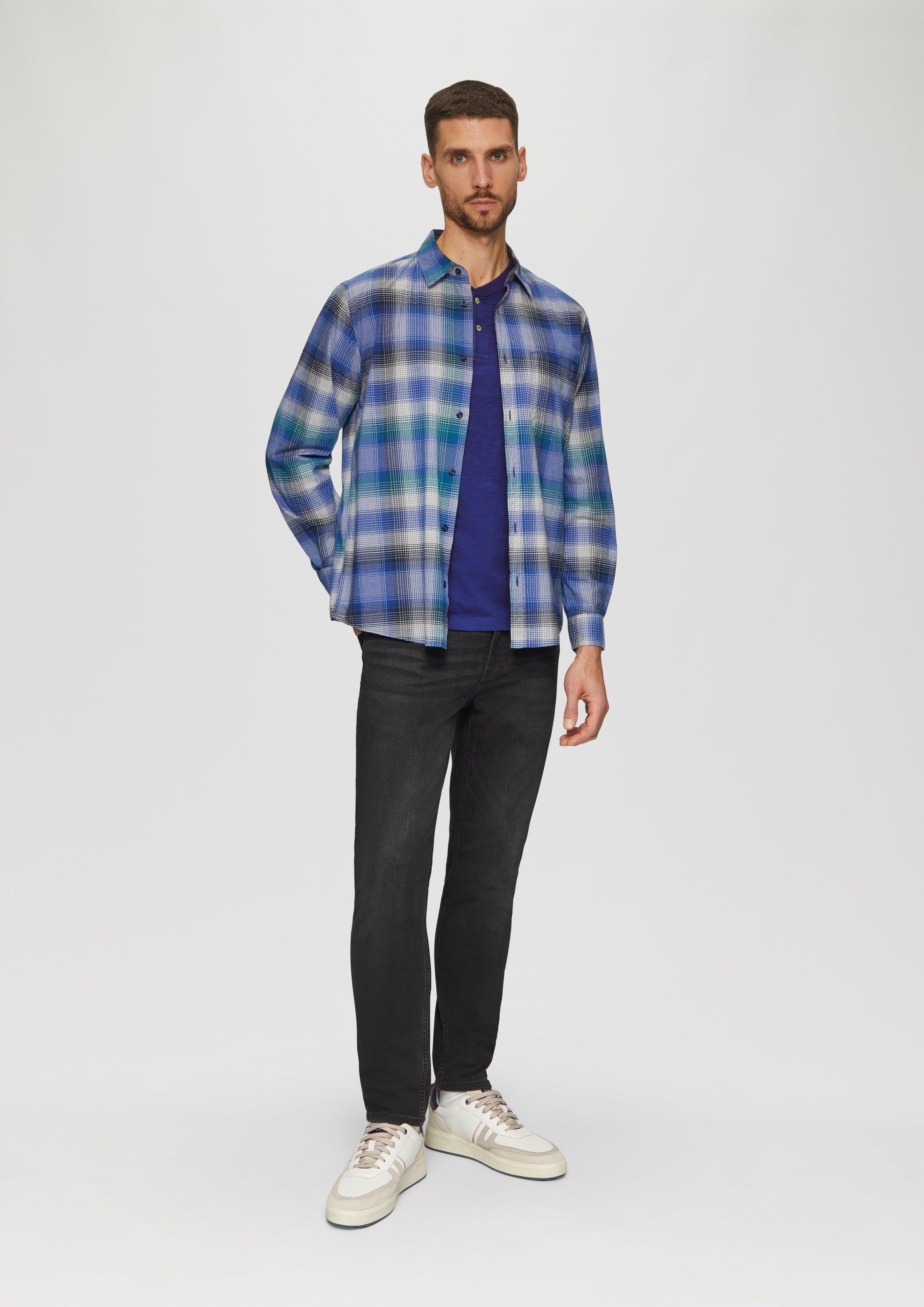 T-Shirt in 5612, 9500, 0120 & 5978