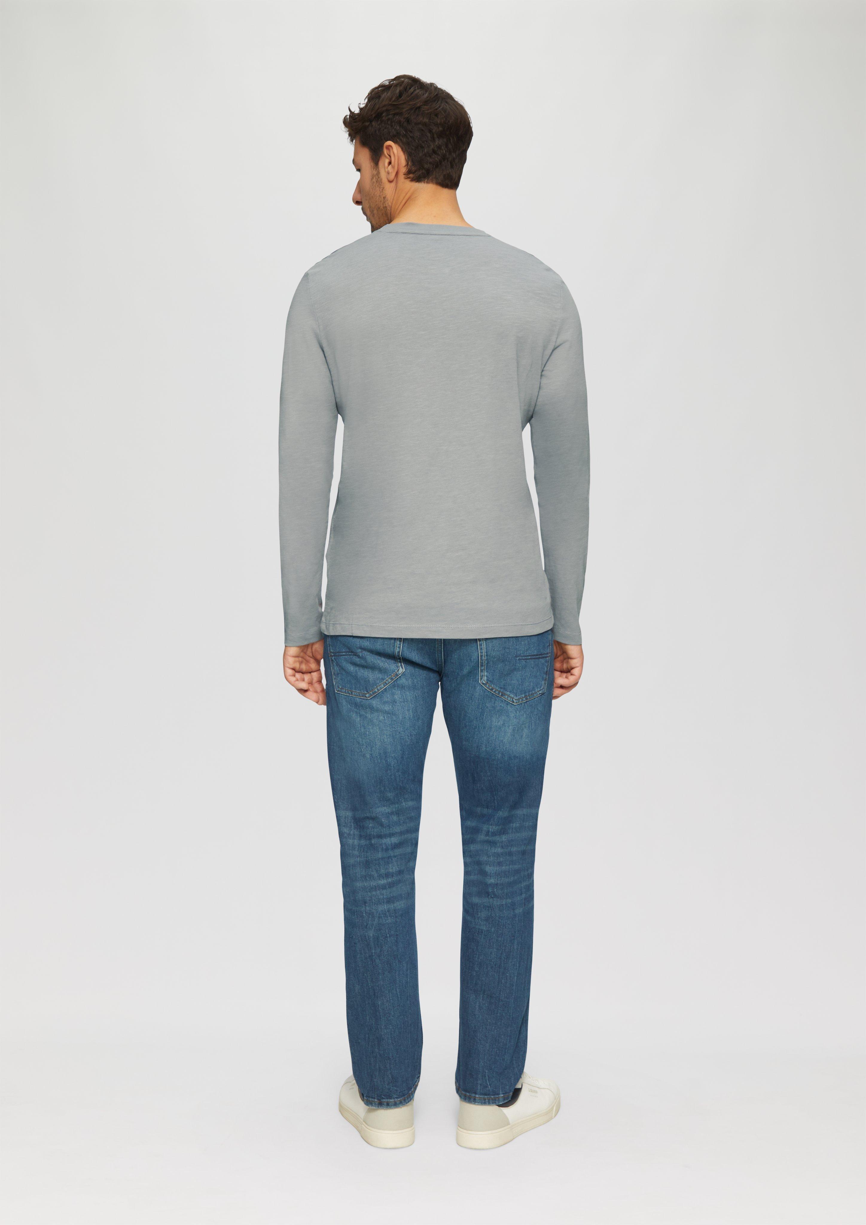 T-shirt in 9500, 0120, 5612 & 5978