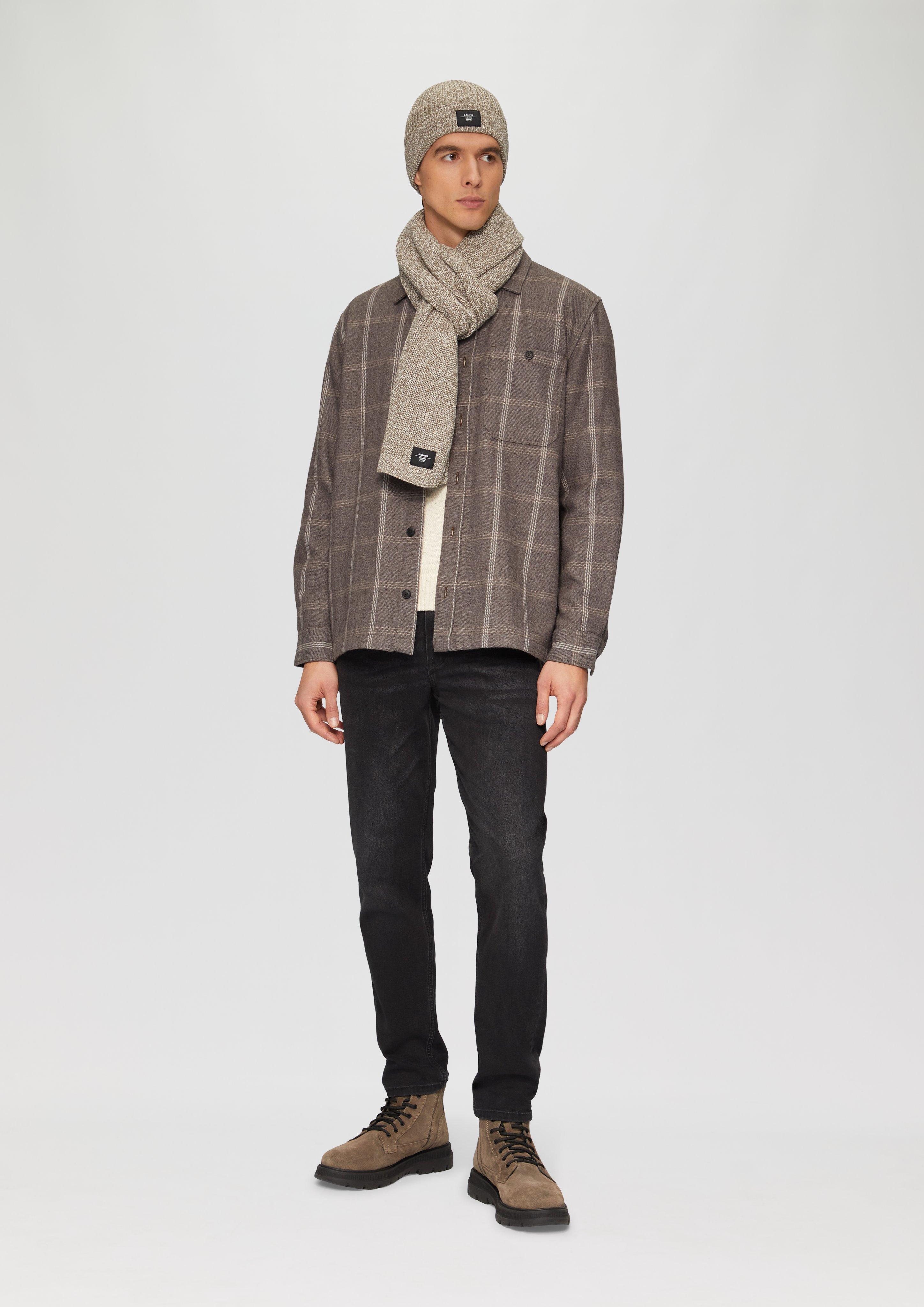 Bonnet in 83X0 & 99X0