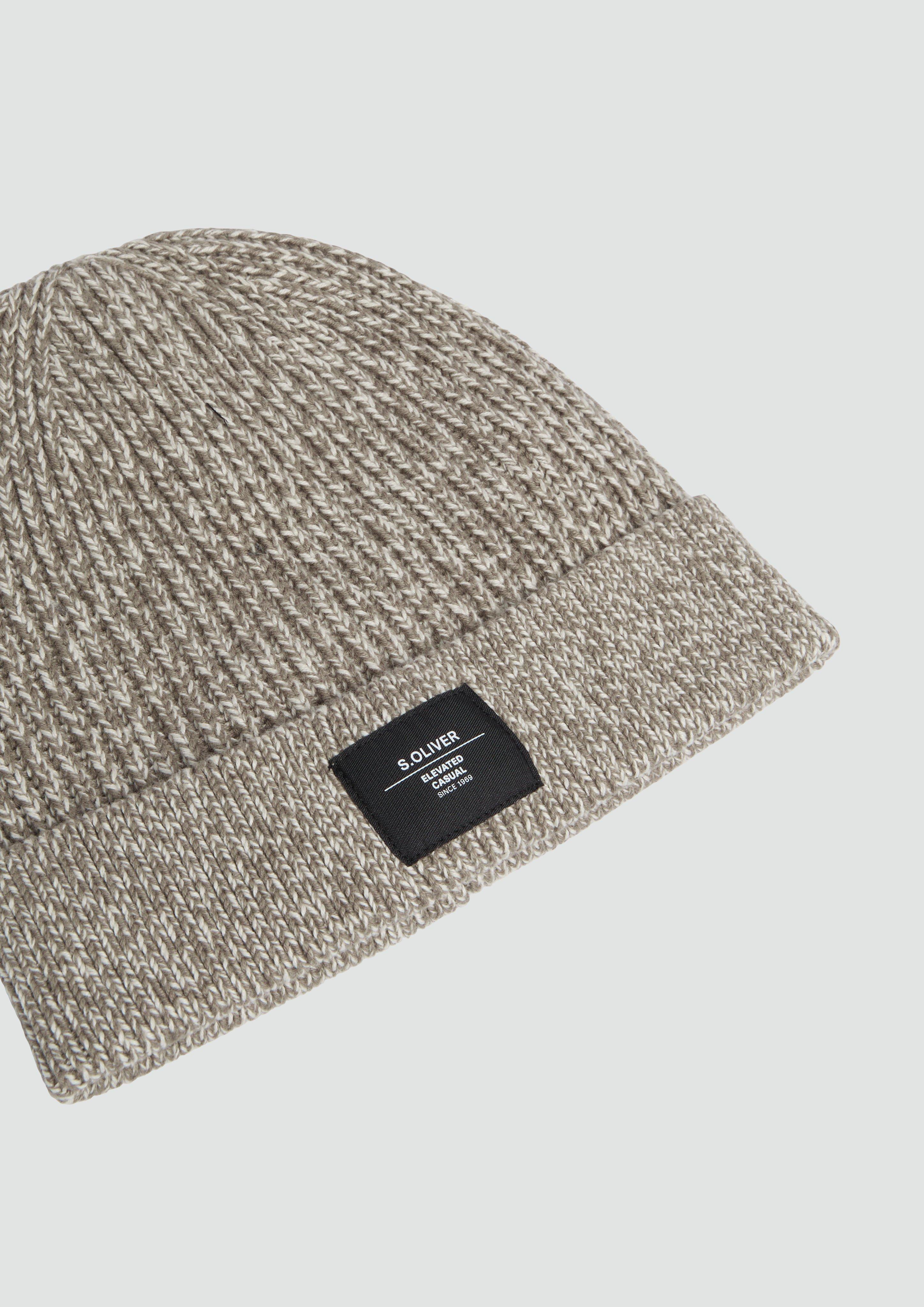 Bonnet in 83X0 & 99X0