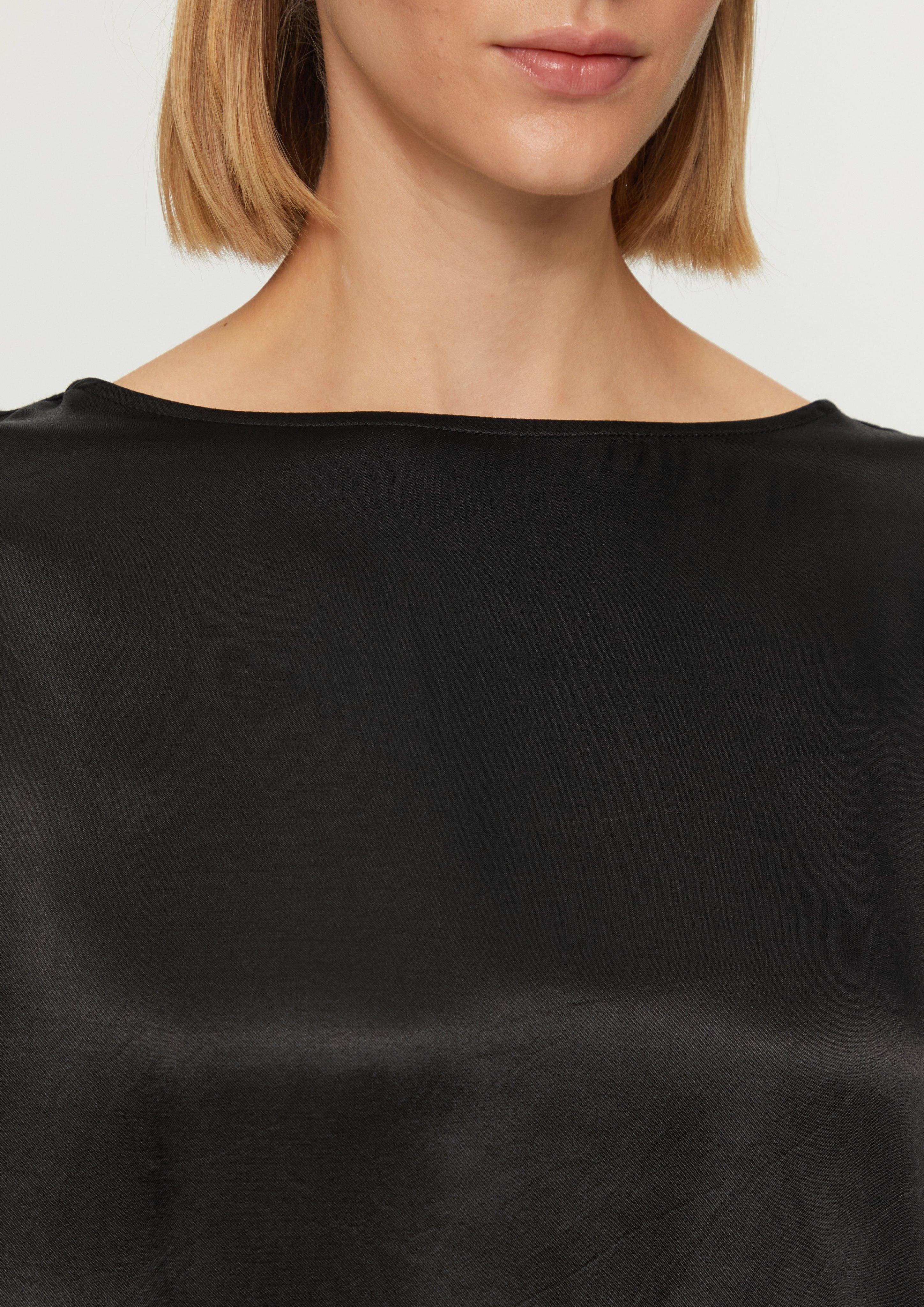 T-shirt in 9999 & 0200