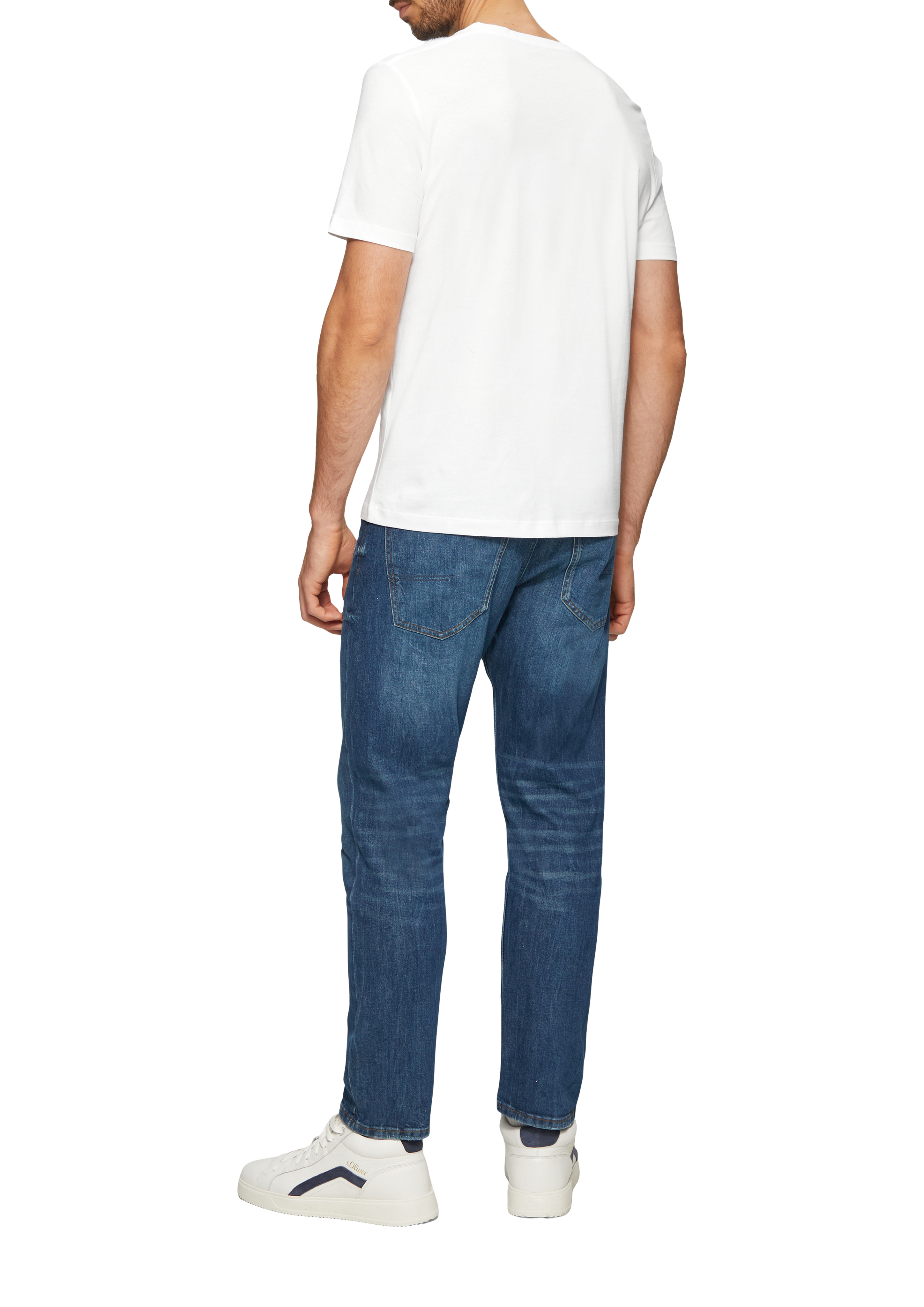 Thumbnail - T-Shirt