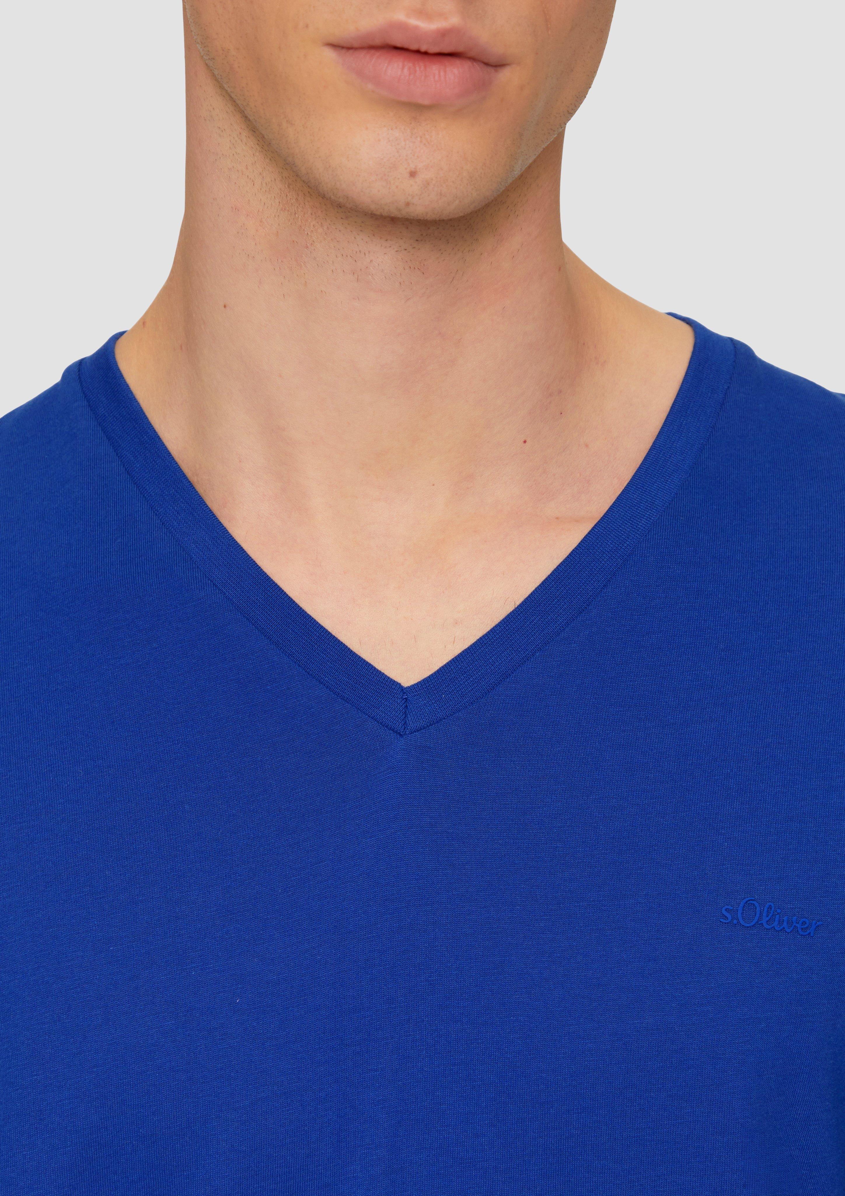 T-shirt in 5612, 4708, 6767, 9999, 0100 & 5978