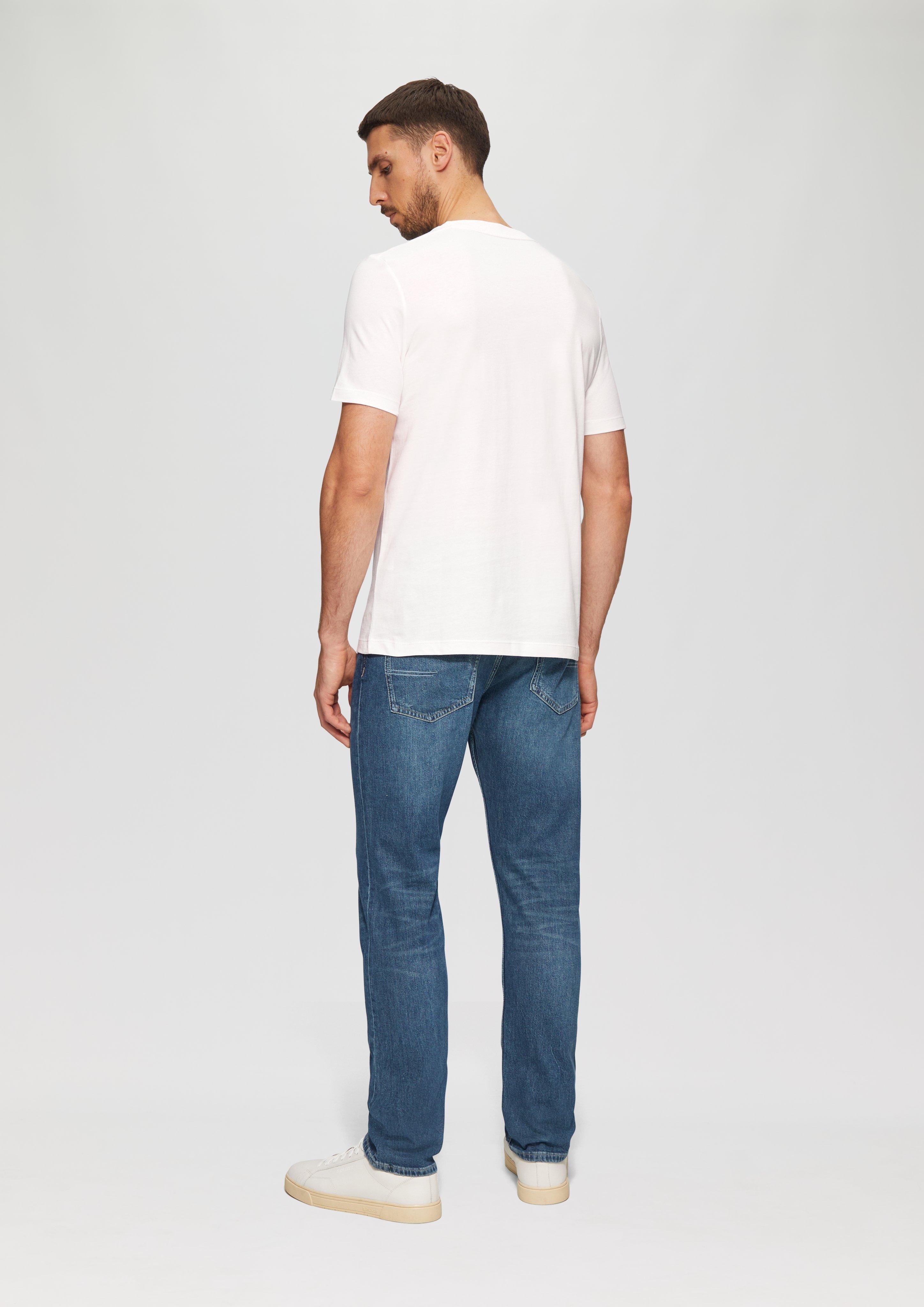 T-shirt in 01D1, 01D2, 47D1, 59D2, 67D1, 67D2 & 95D2