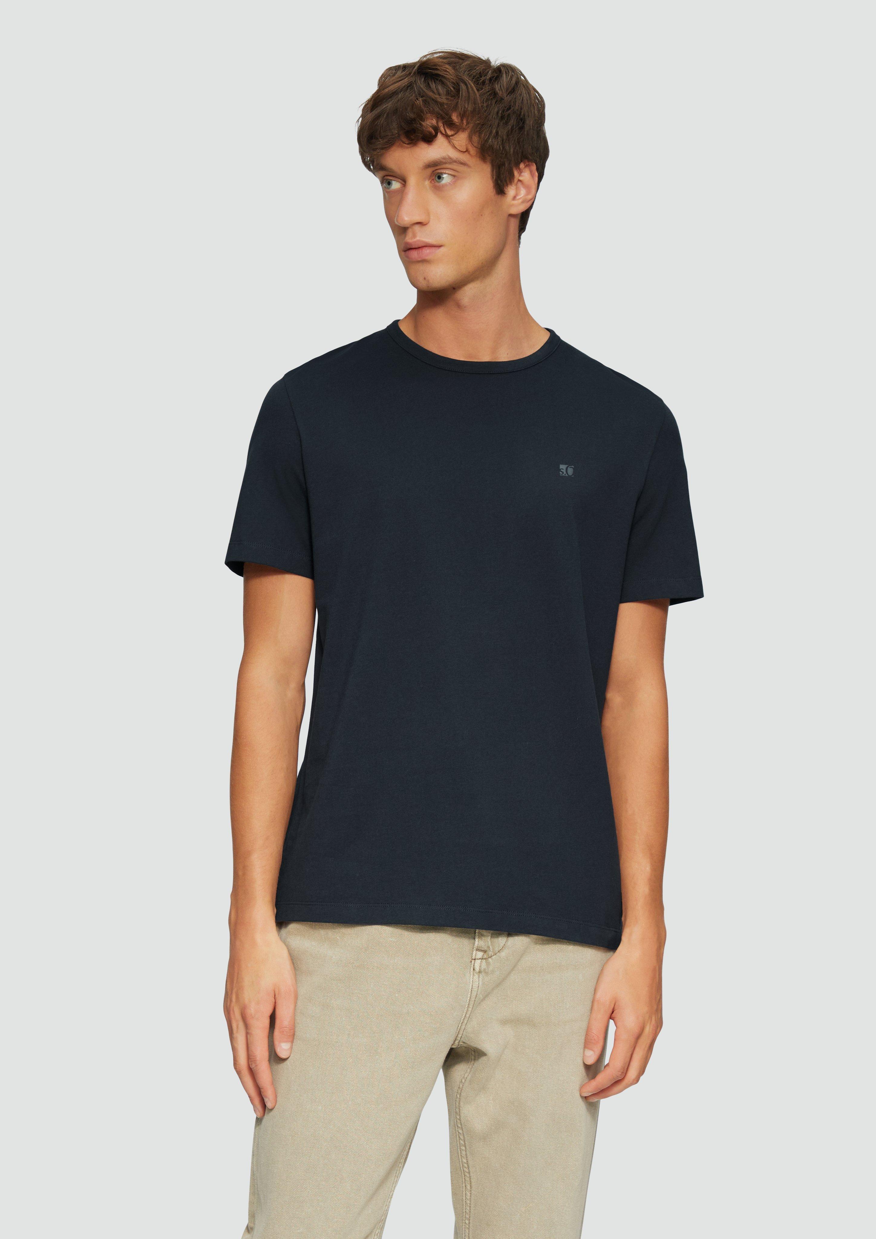 T-shirt in 5978, 9500, 4708 & 6767