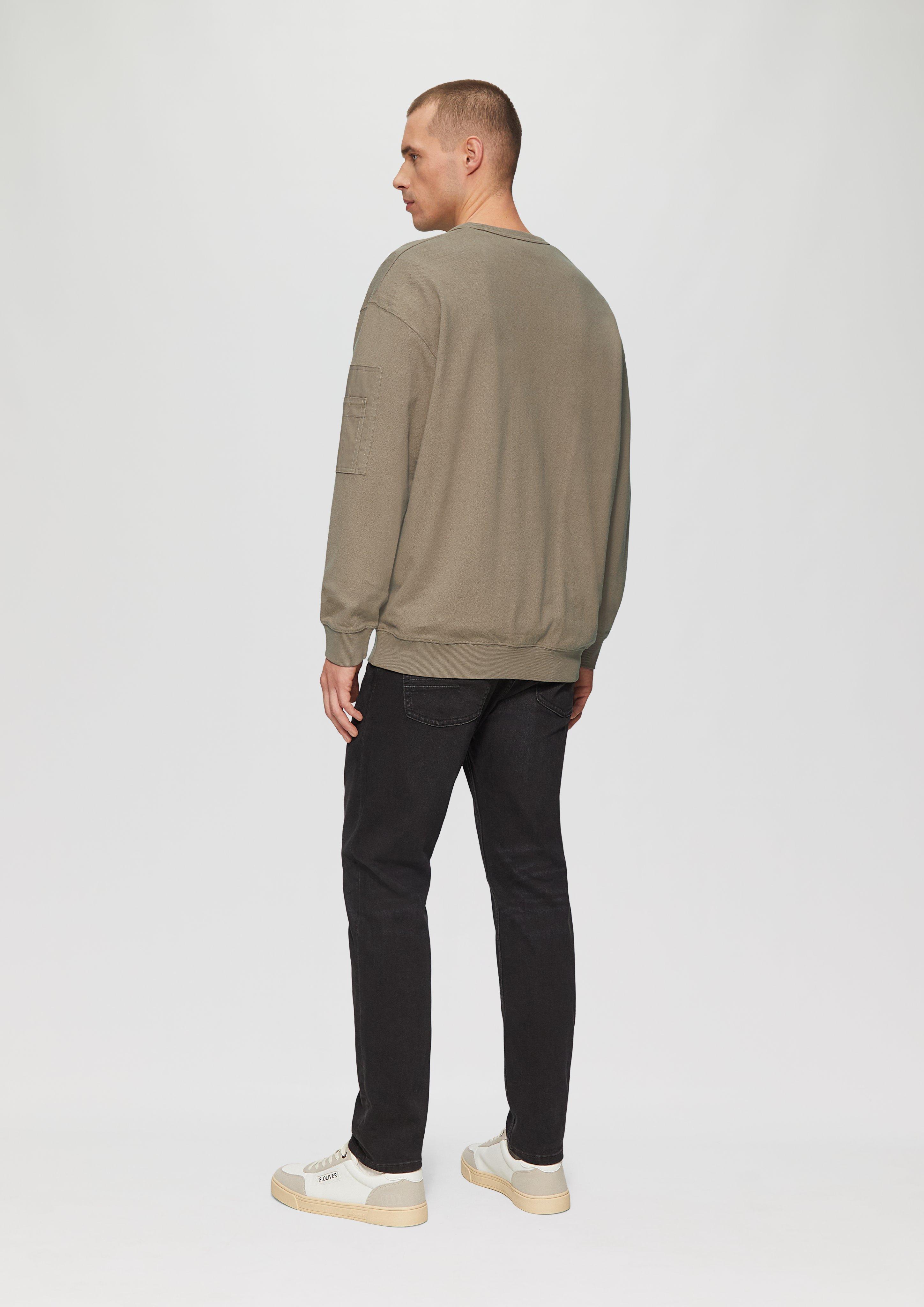 Sweatshirt in 8351, 9999 & 6767