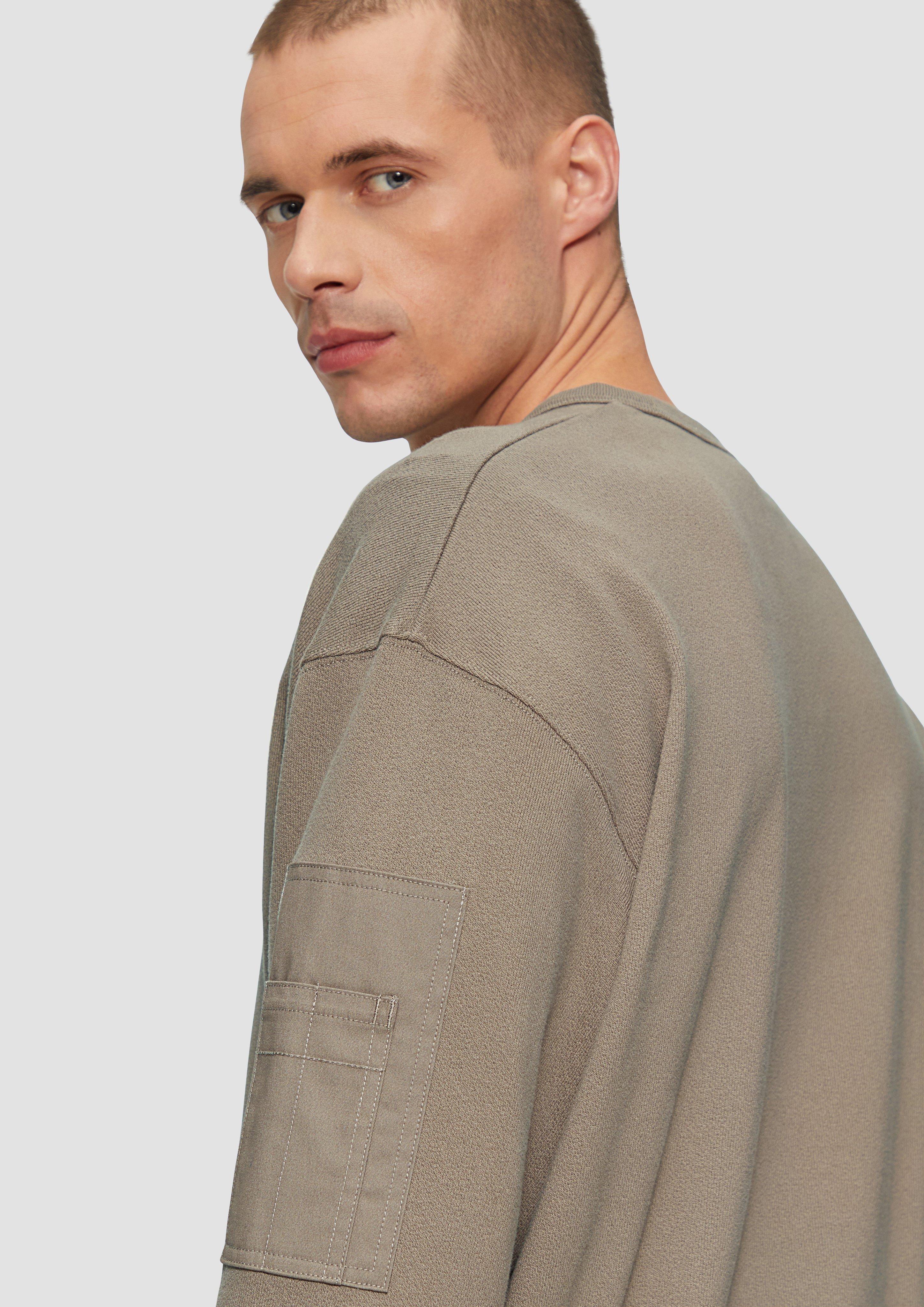 Sweatshirt in 8351, 9999 & 6767