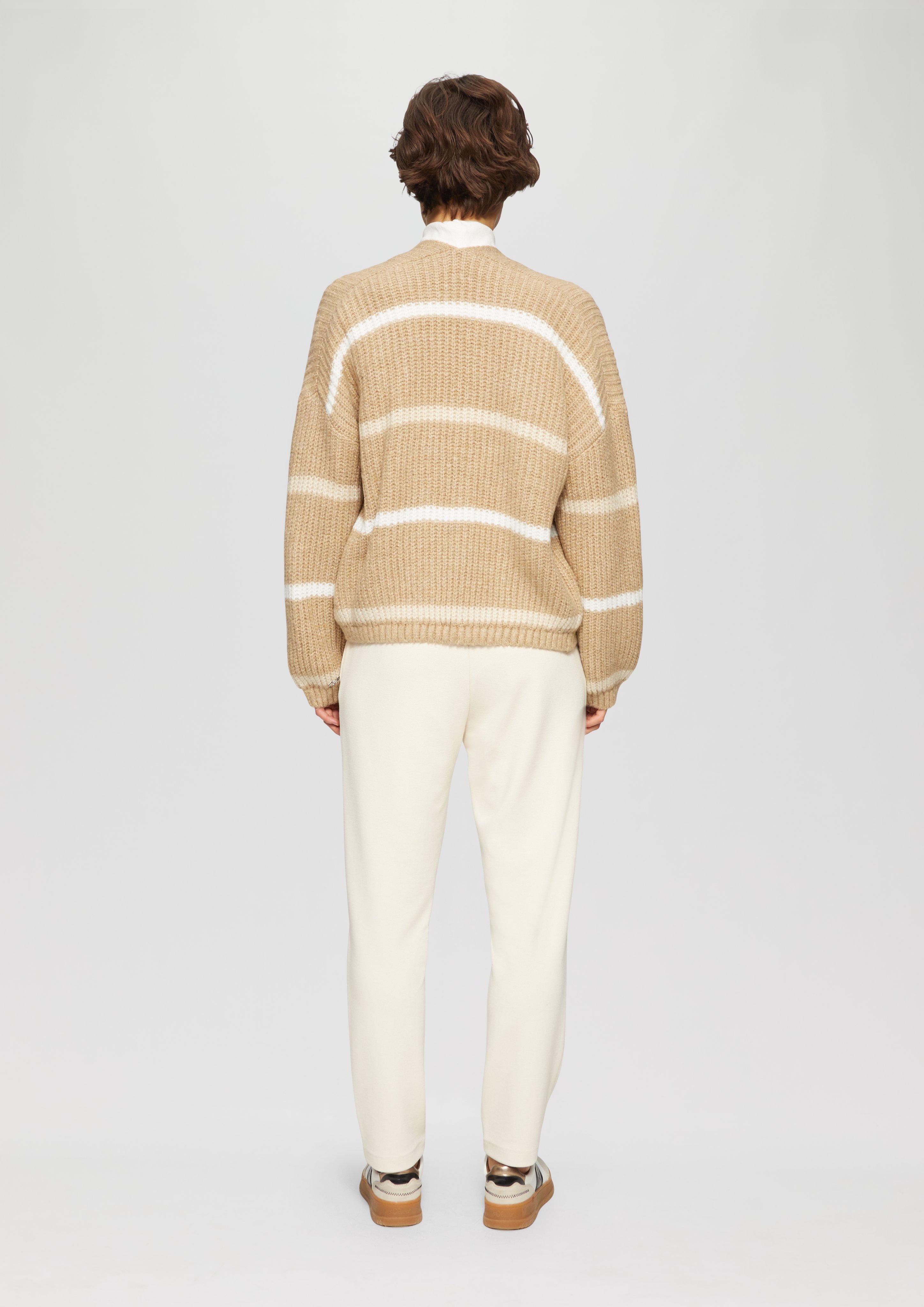 Cardigan in 84X1, 65X1 & 50X1