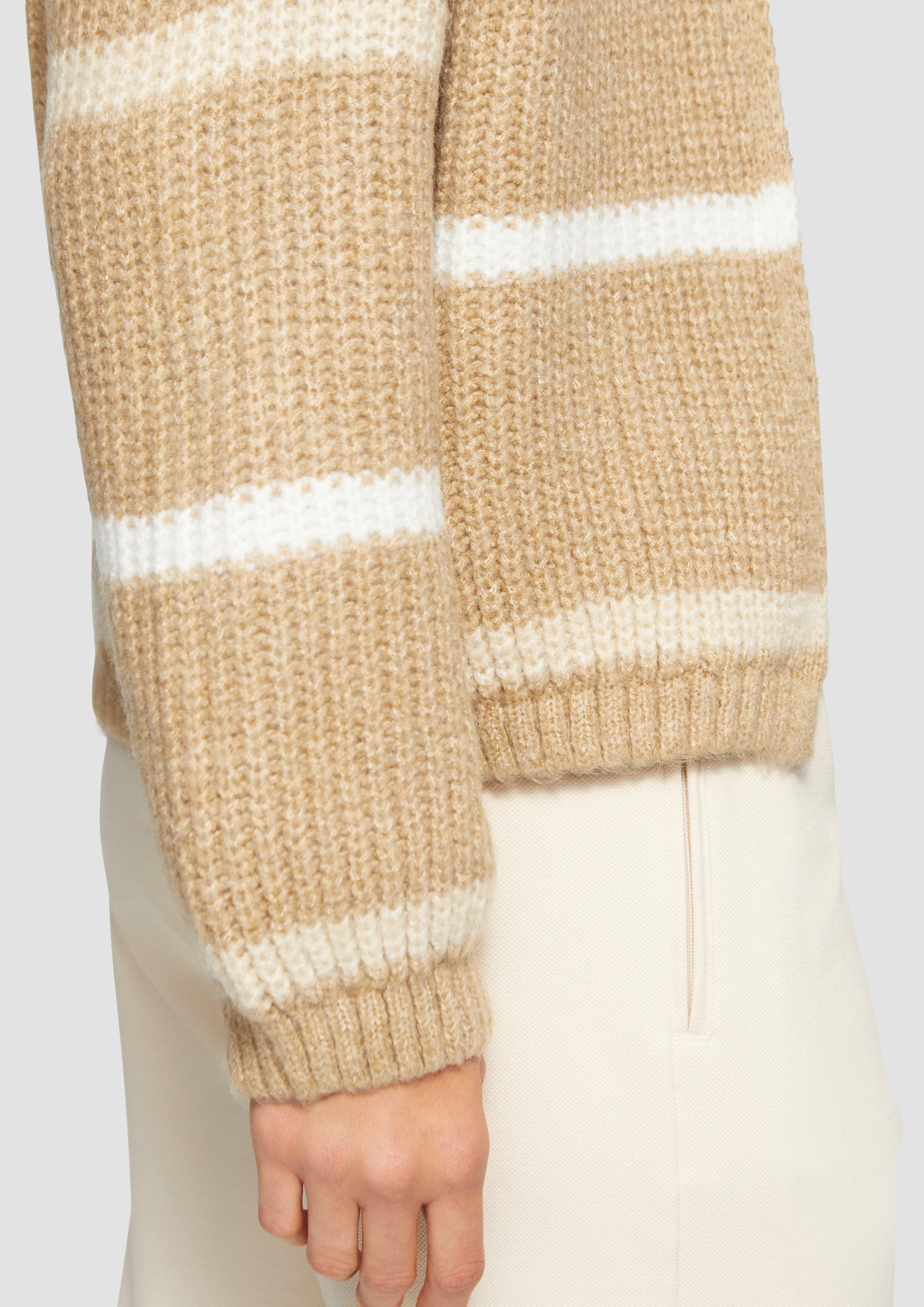 Cardigan in 84X1, 65X1 & 50X1