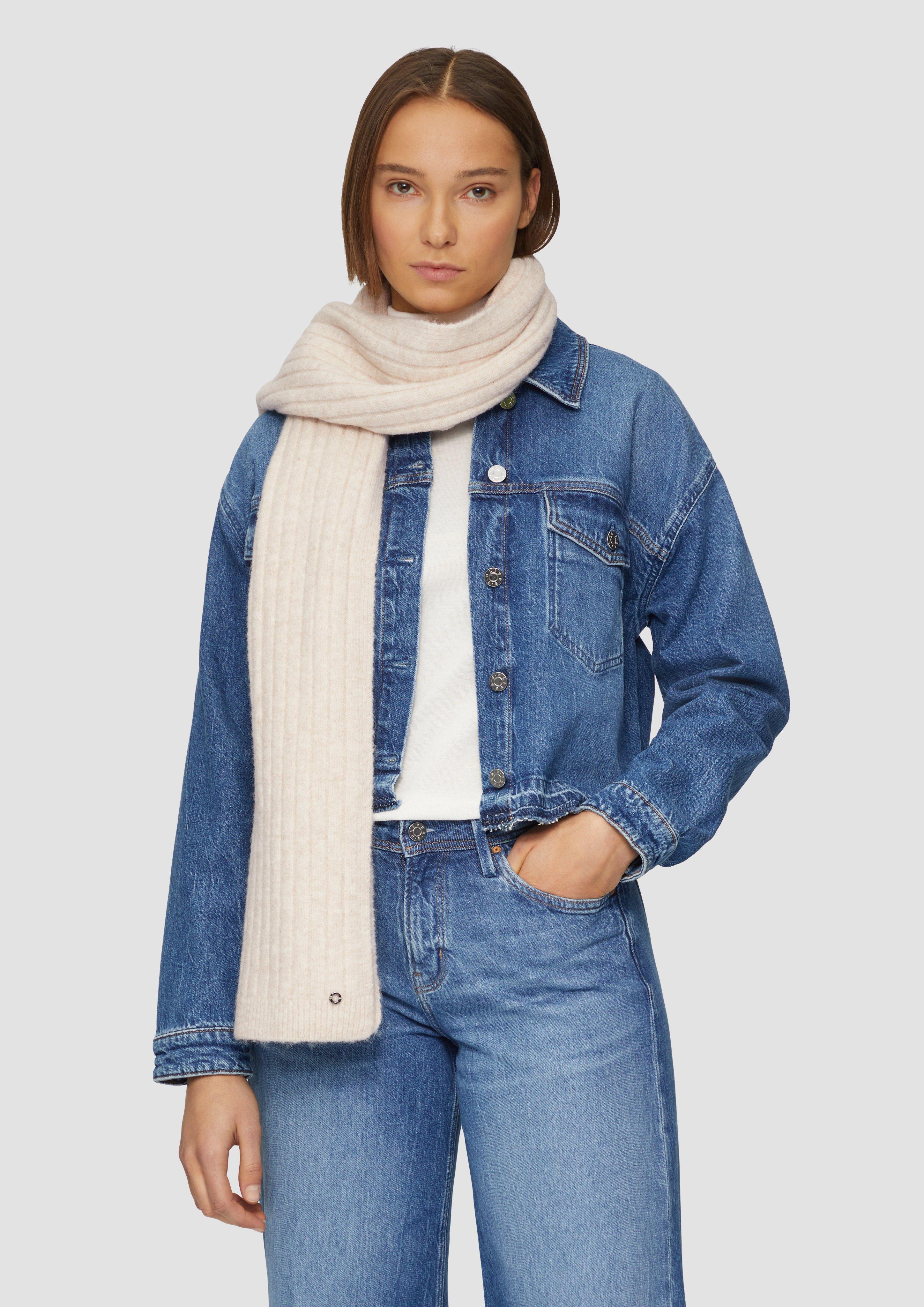 Šál in 81W9 & 2586