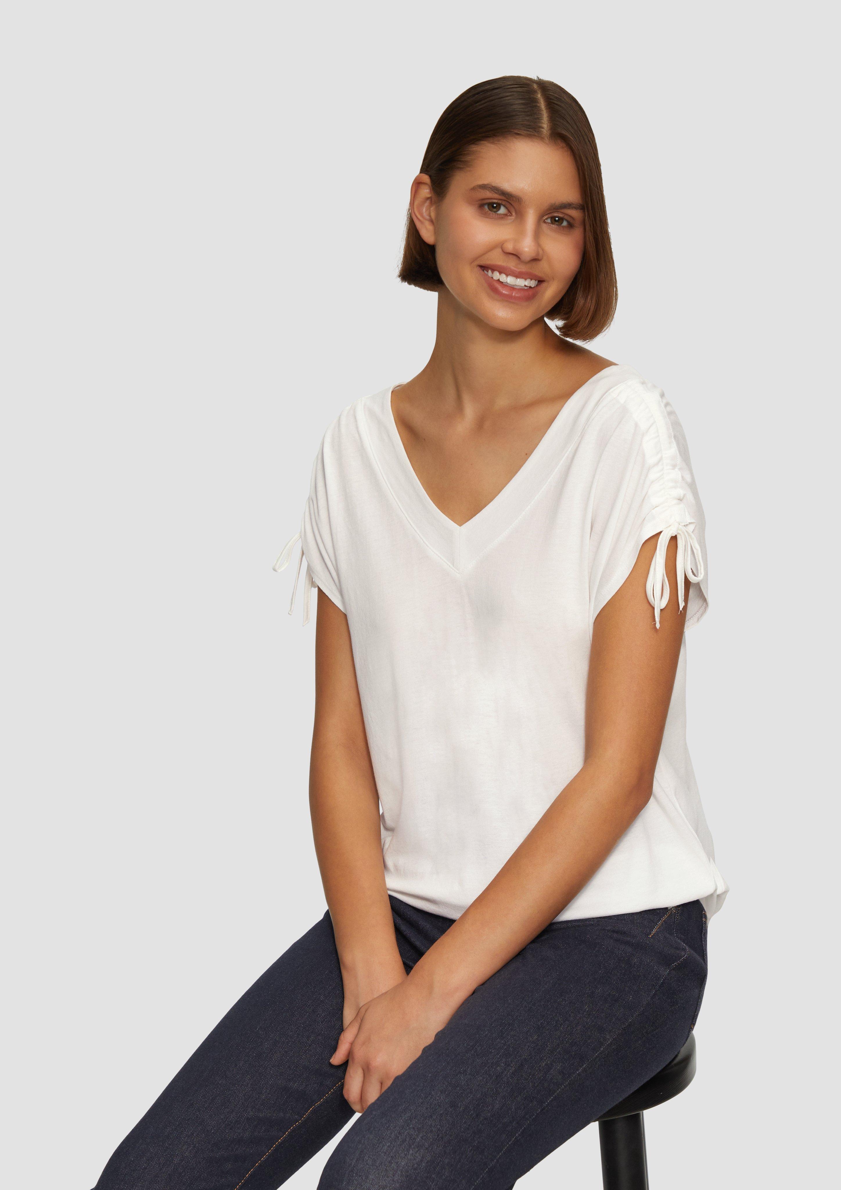 T-shirt in 0210, 4482 & 9999