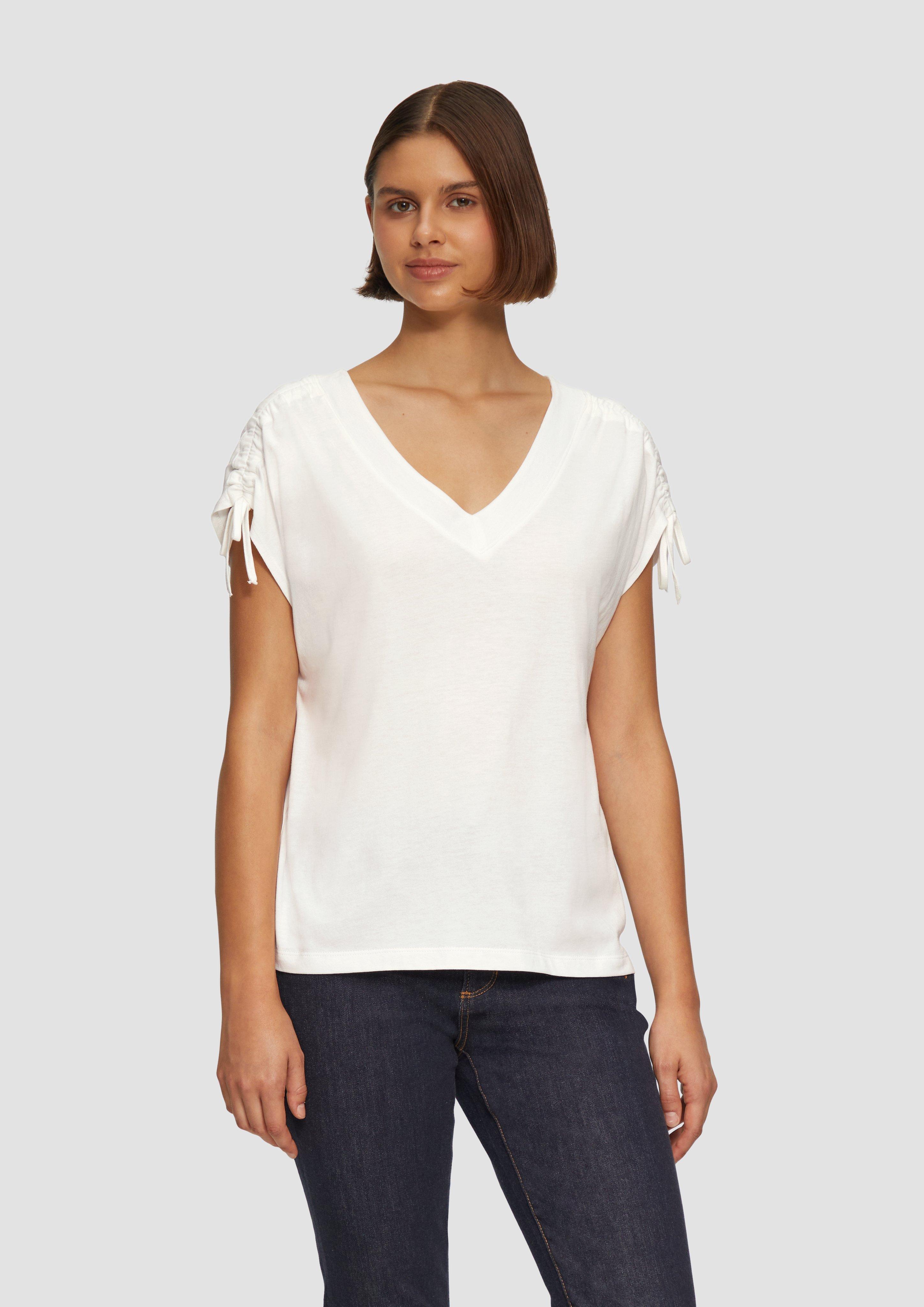 T-shirt in 0210, 4482 & 9999