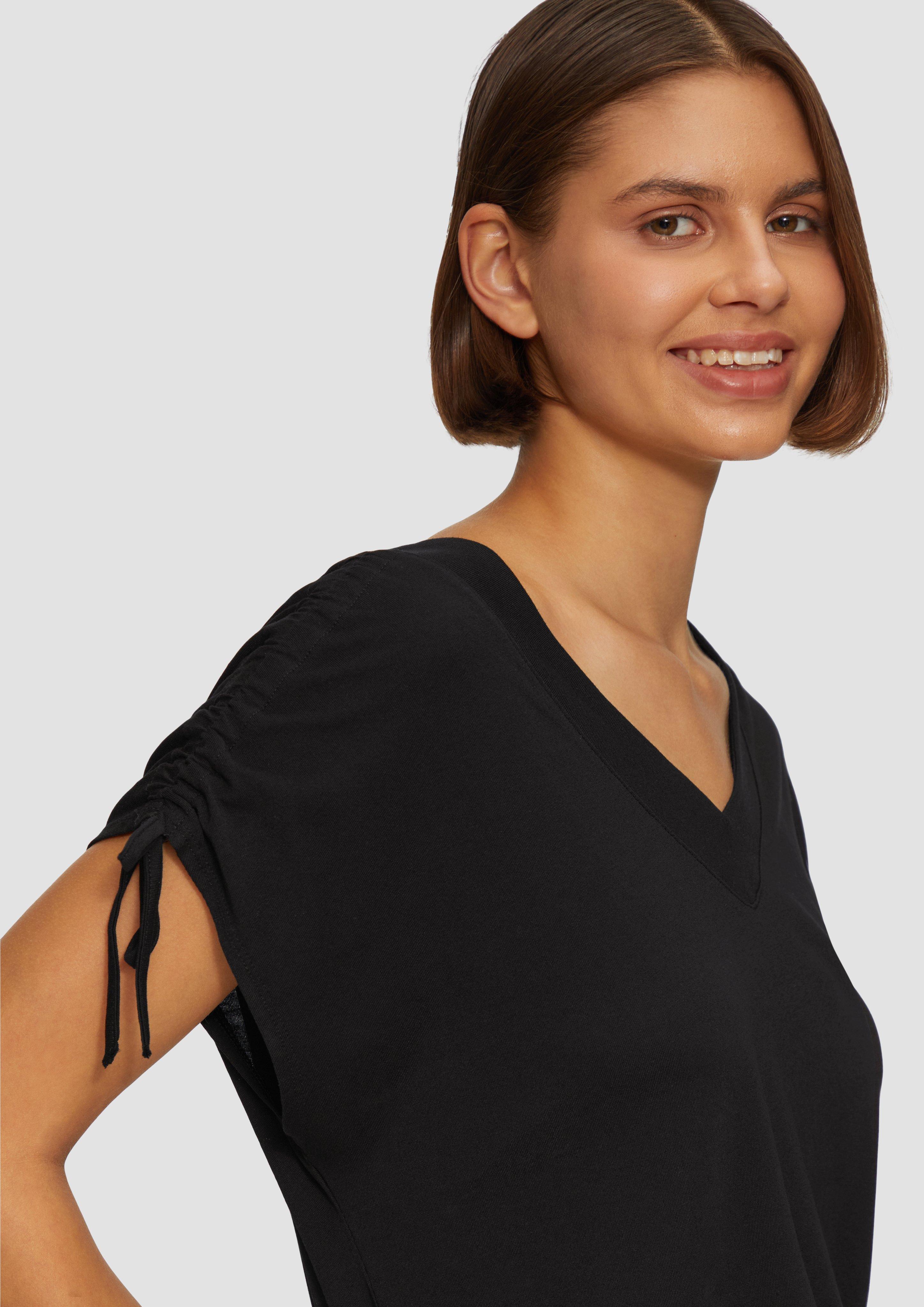 T-shirt in 9999, 4482 & 0210