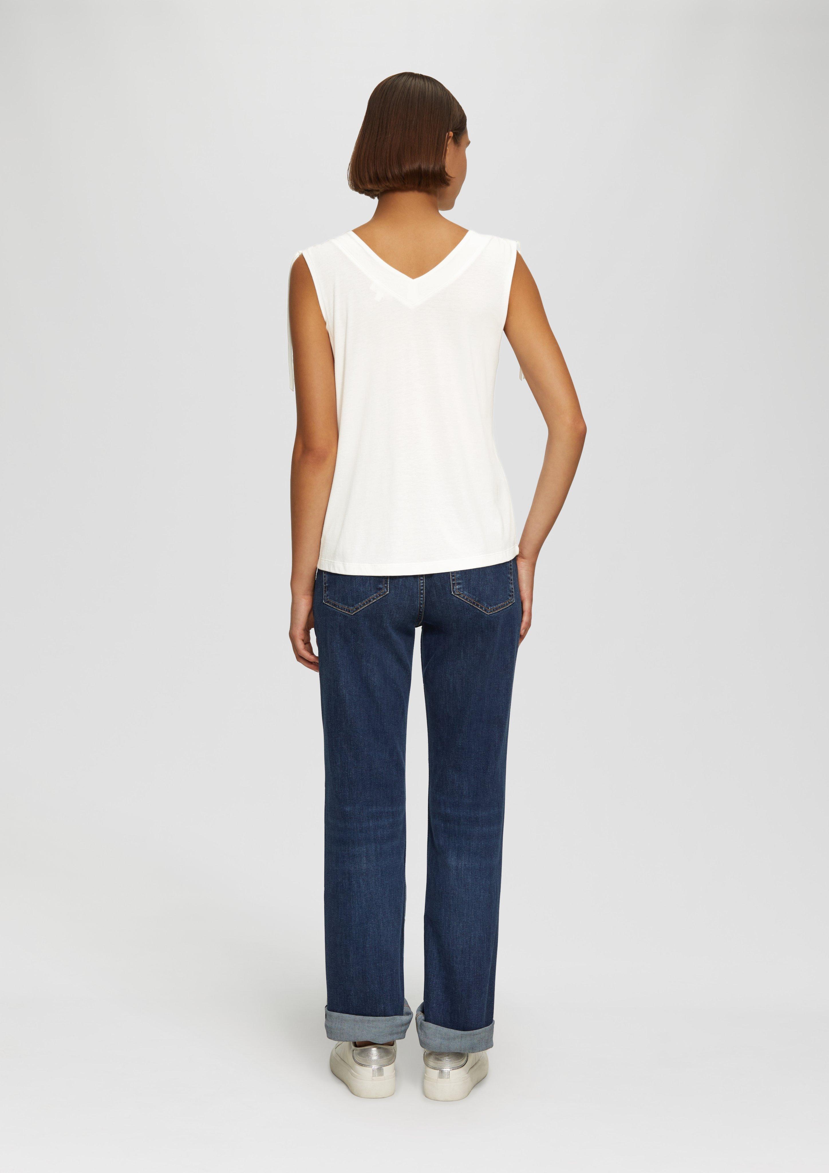 T-shirt in 0210, 4482 & 9999