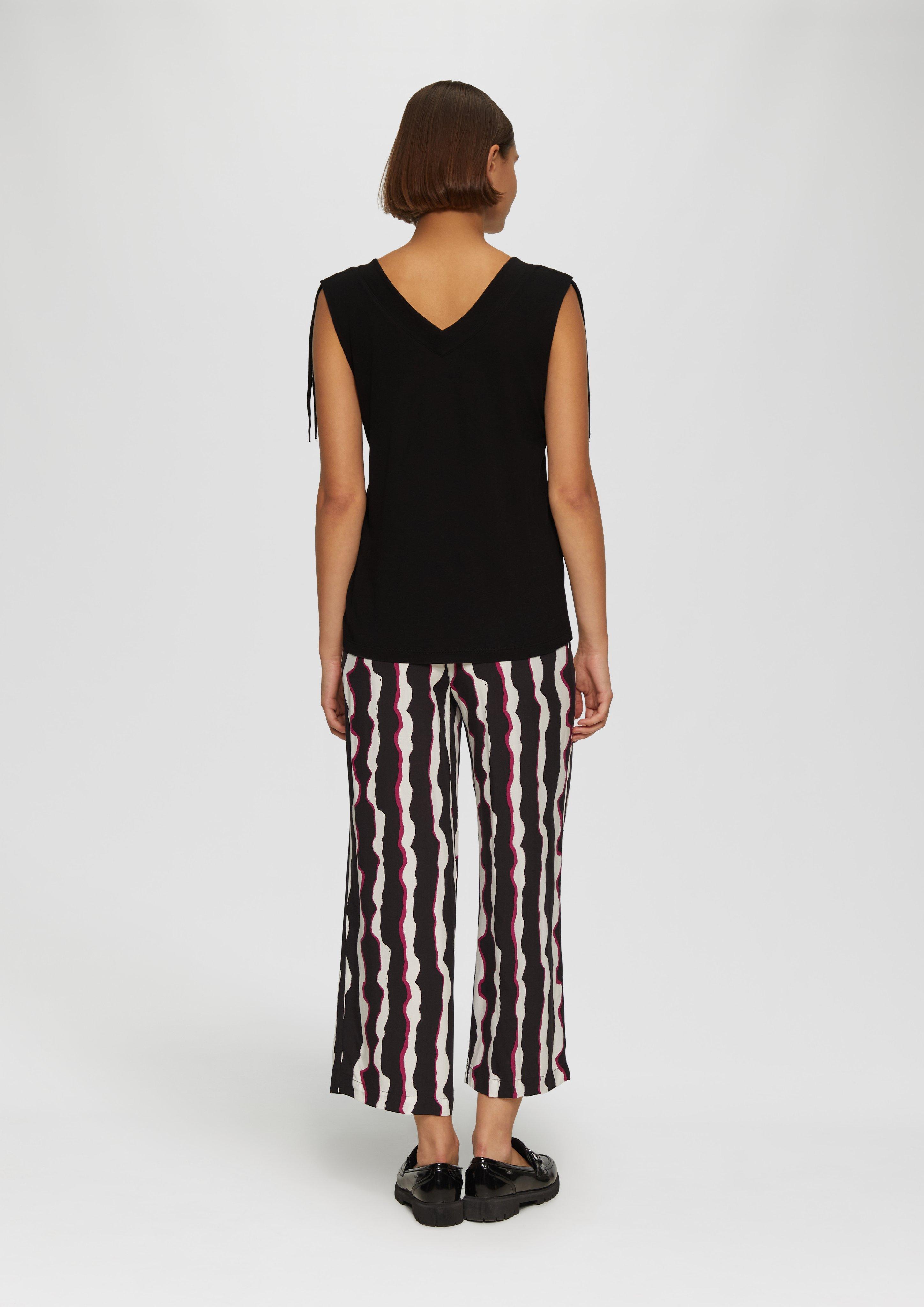 T-shirt in 9999, 4482 & 0210