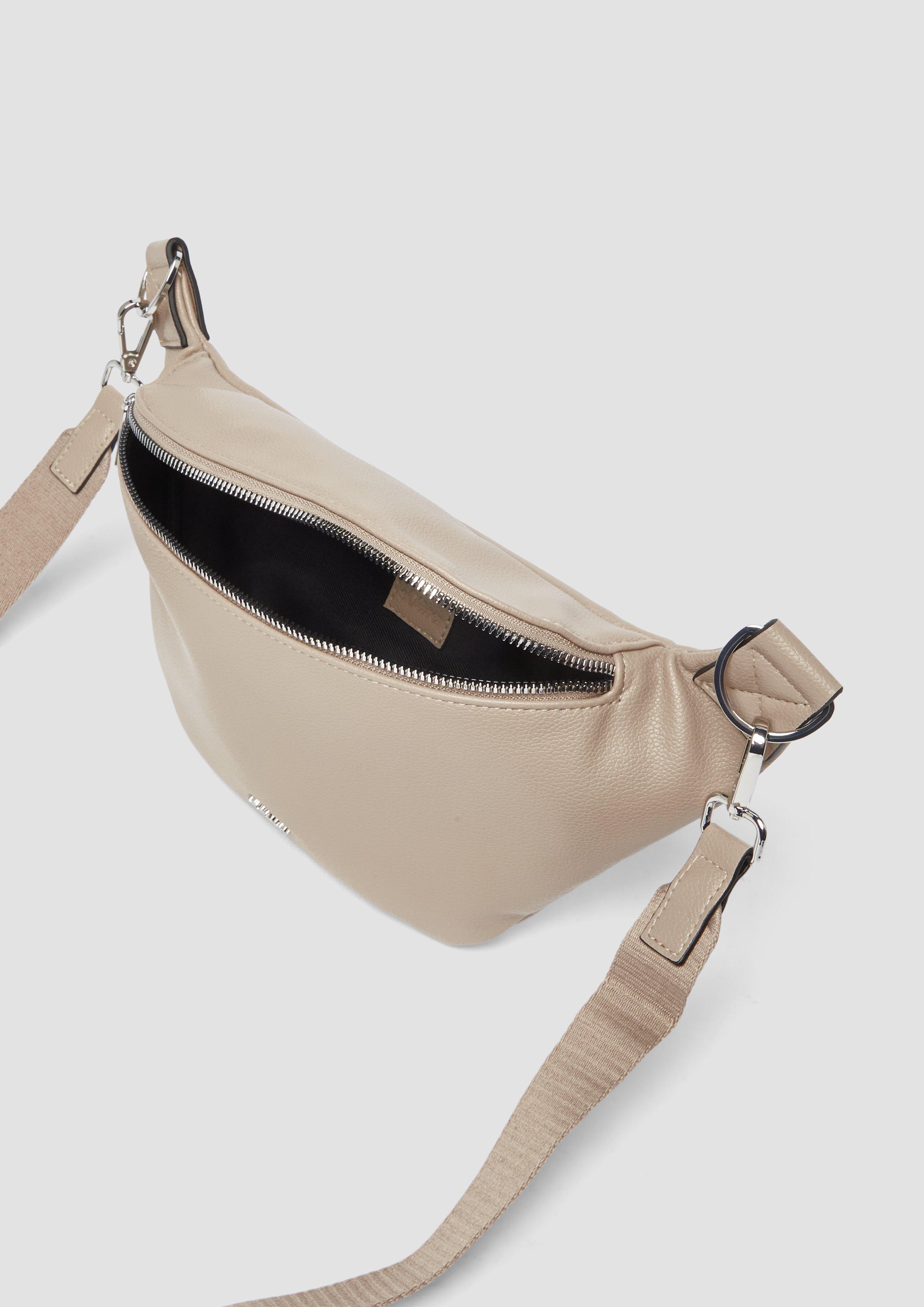 s.Oliver Kleine Gürteltasche aus Lederimitat