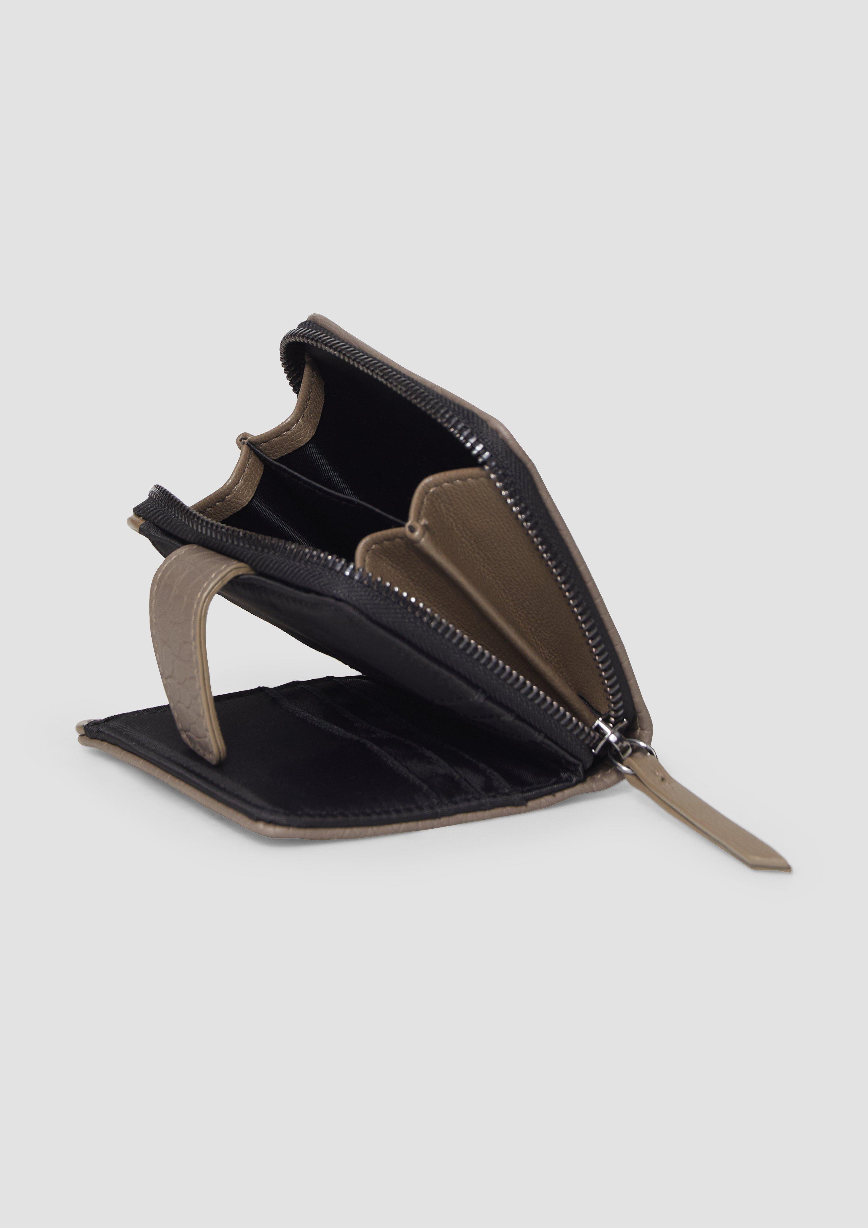 Portefeuille in 8615