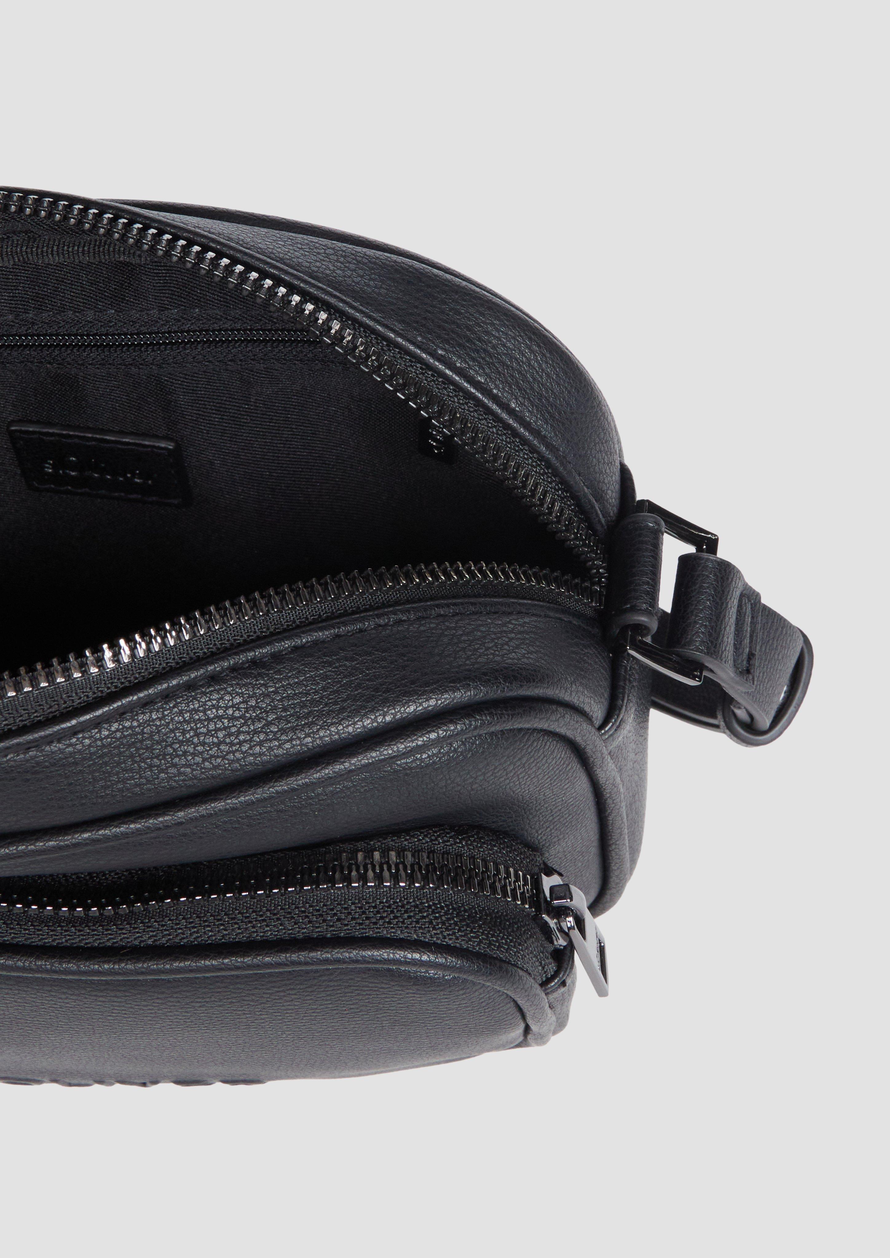 s.Oliver Große Camera-Bag in Leder-Optik