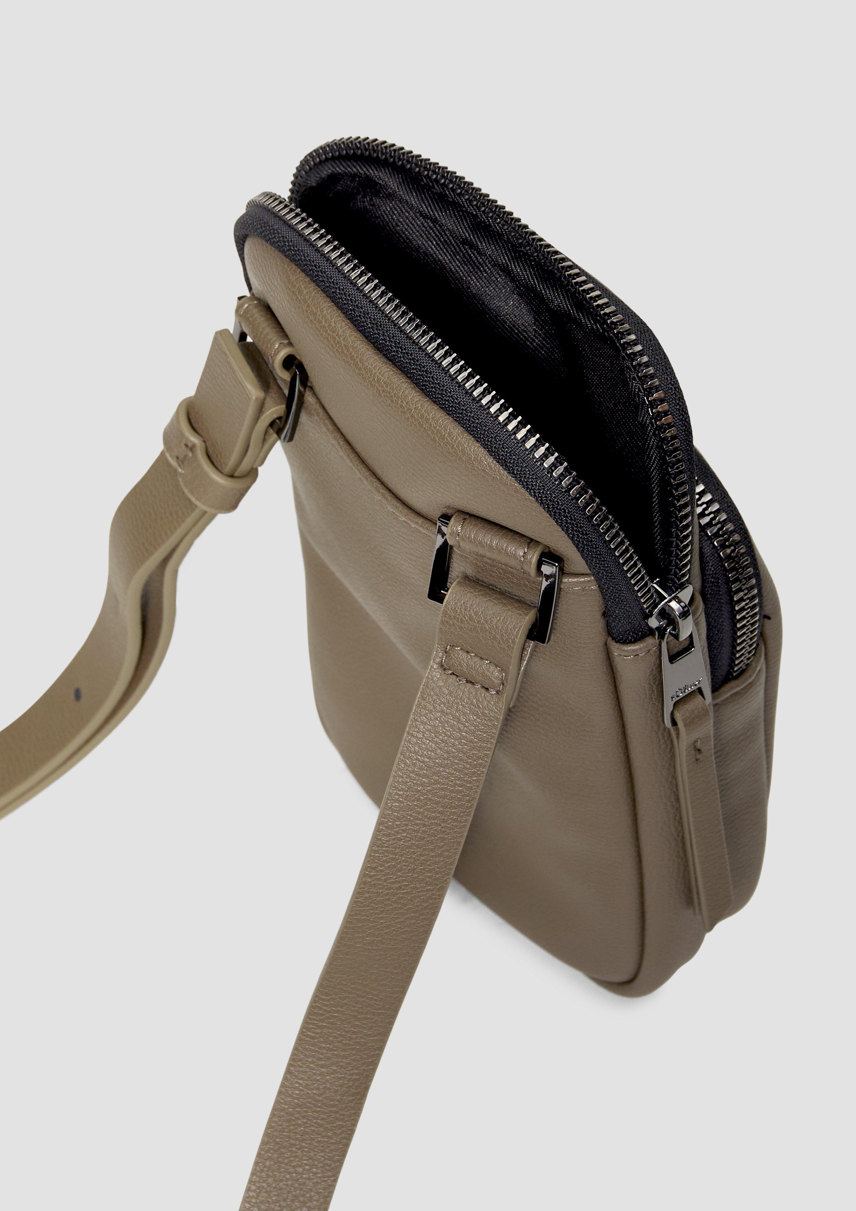 s.Oliver Handytasche in Leder-Optik