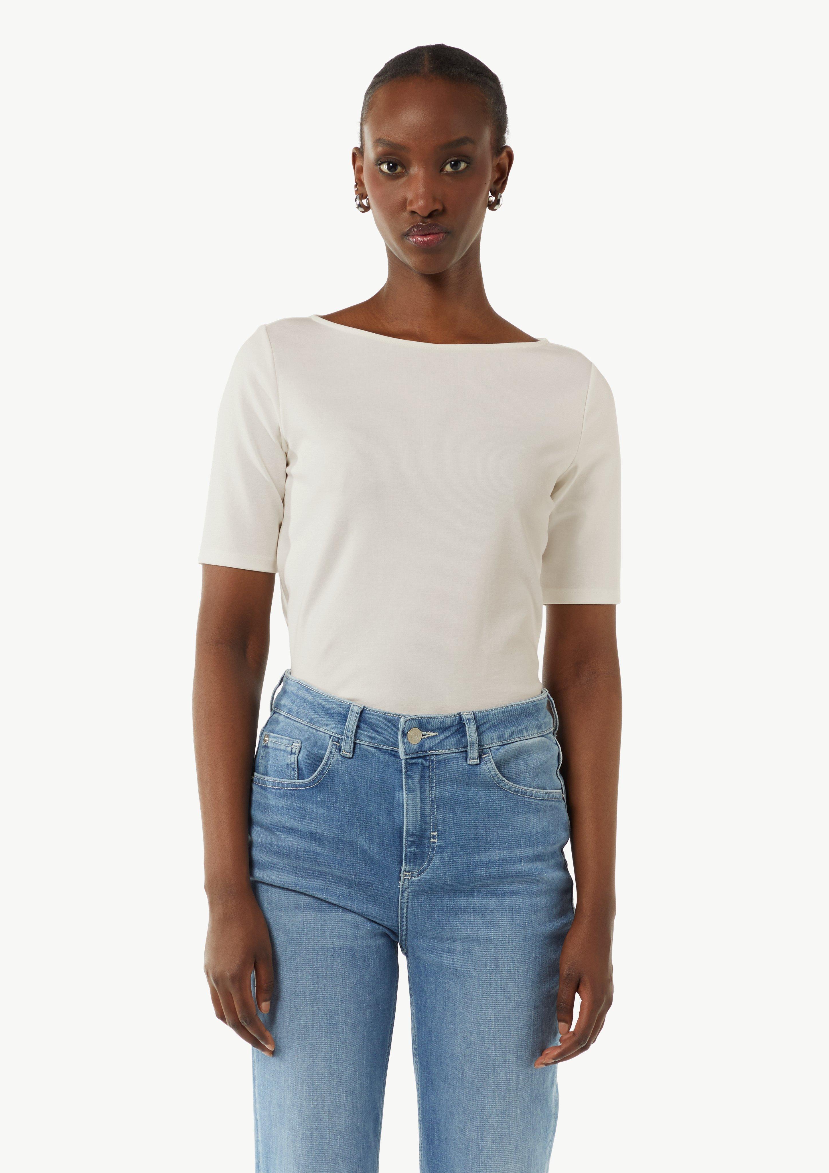 T-Shirt in 0120 & 4074