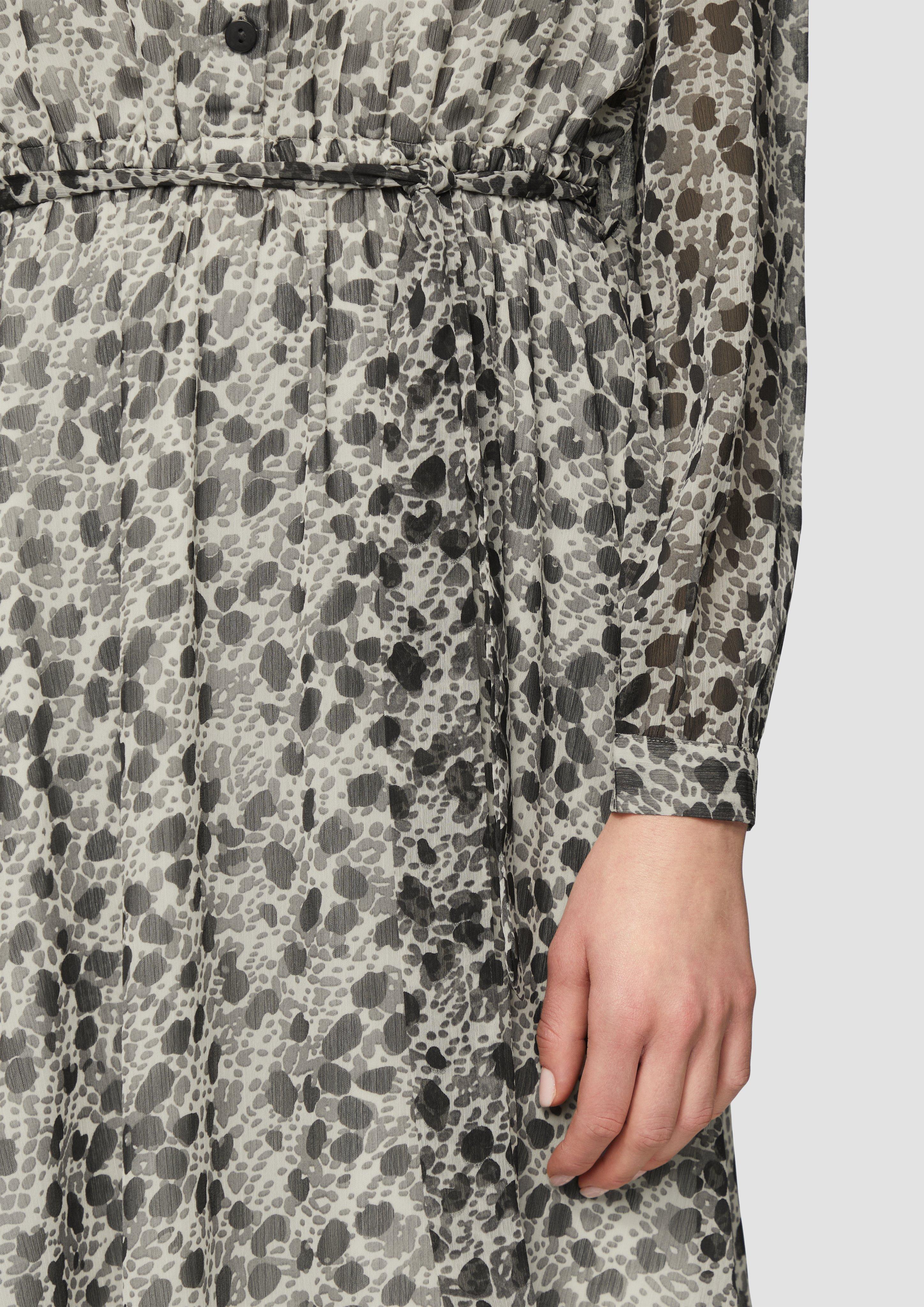 Obleka in 80A4, 41A2 & 99A3