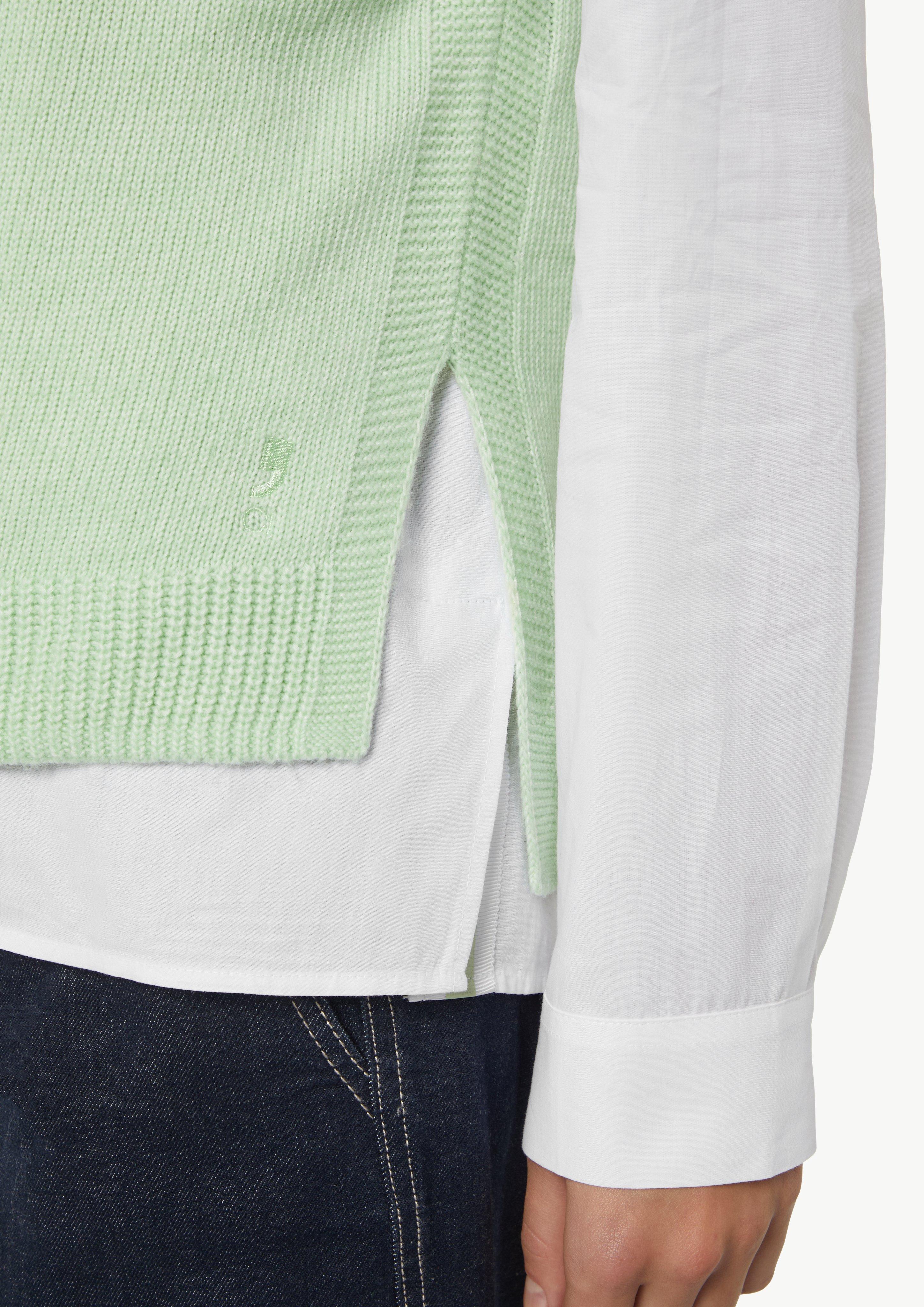 Knitted vest in 7203