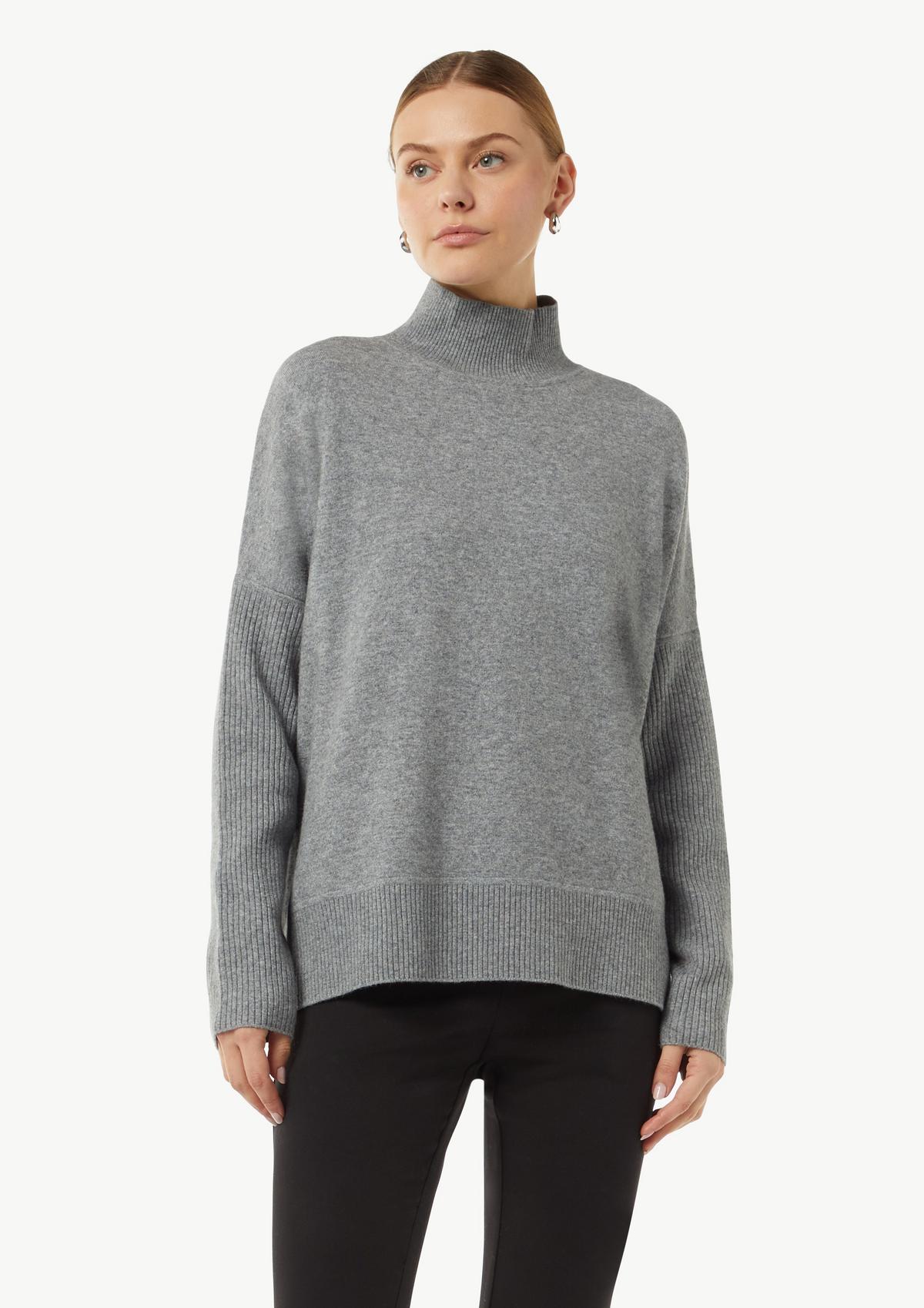 Knitted pullover - light grey | Comma