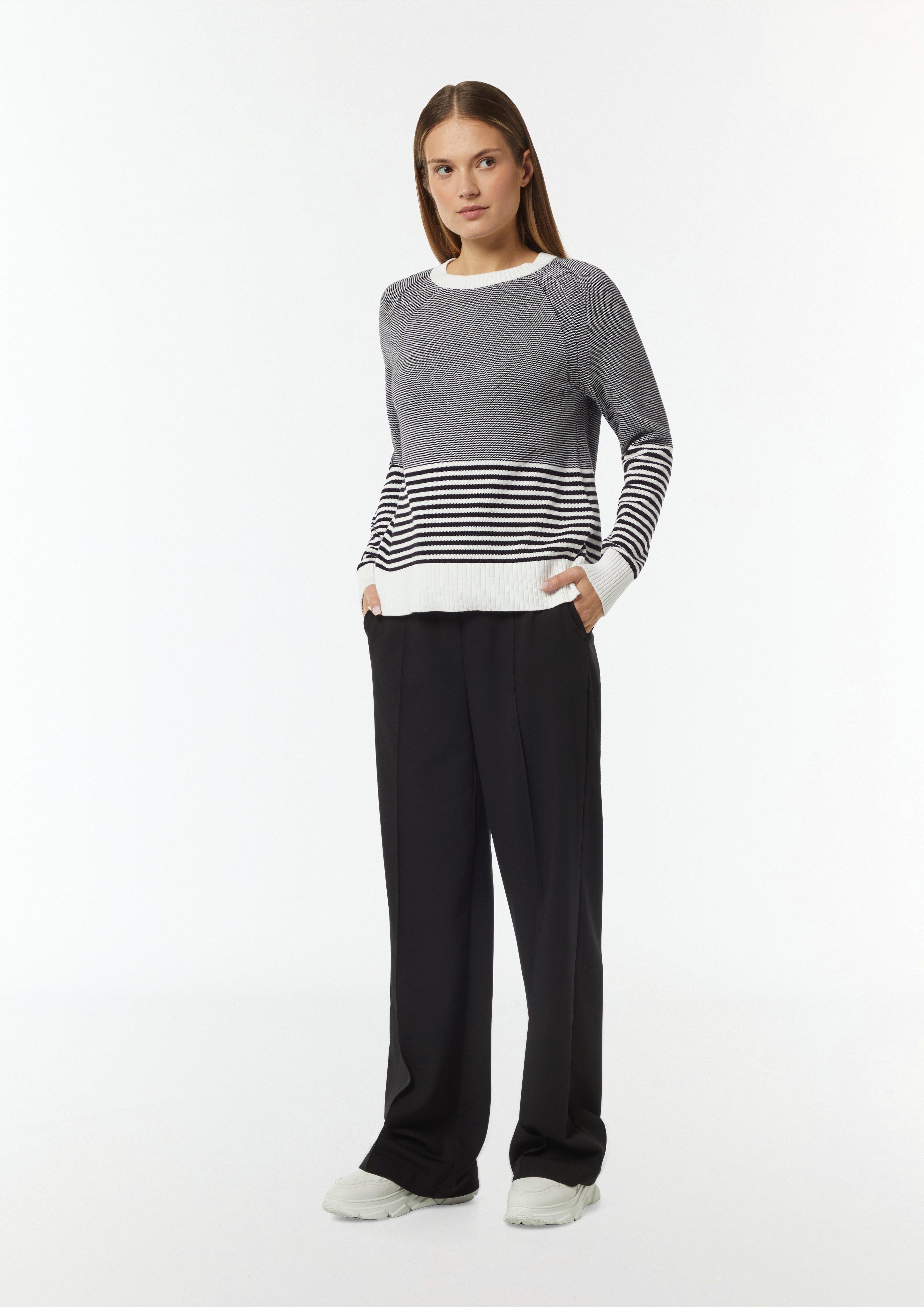 Strickpullover in 99G2 & 84G2