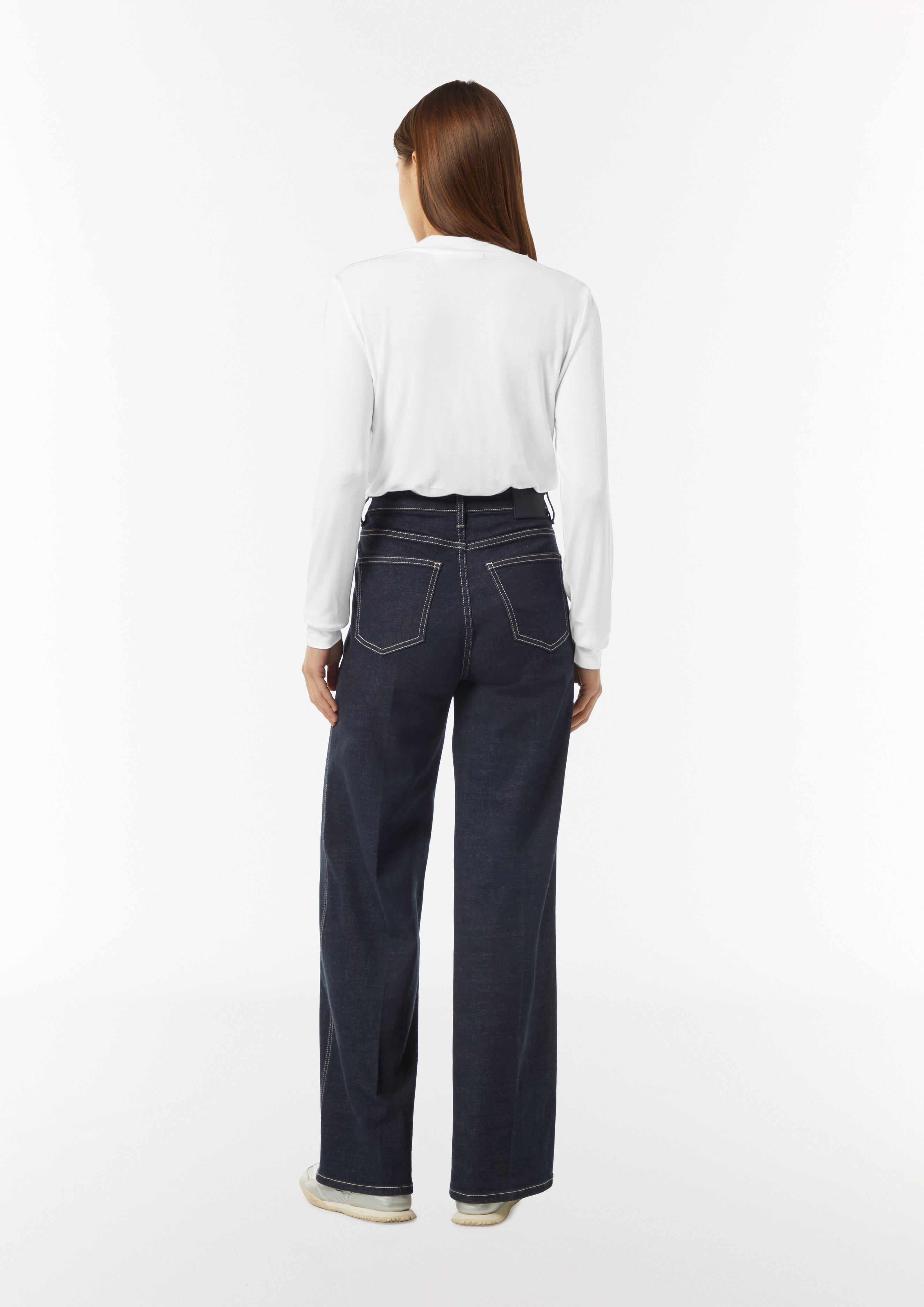 T-Shirt in 0100 & 9999