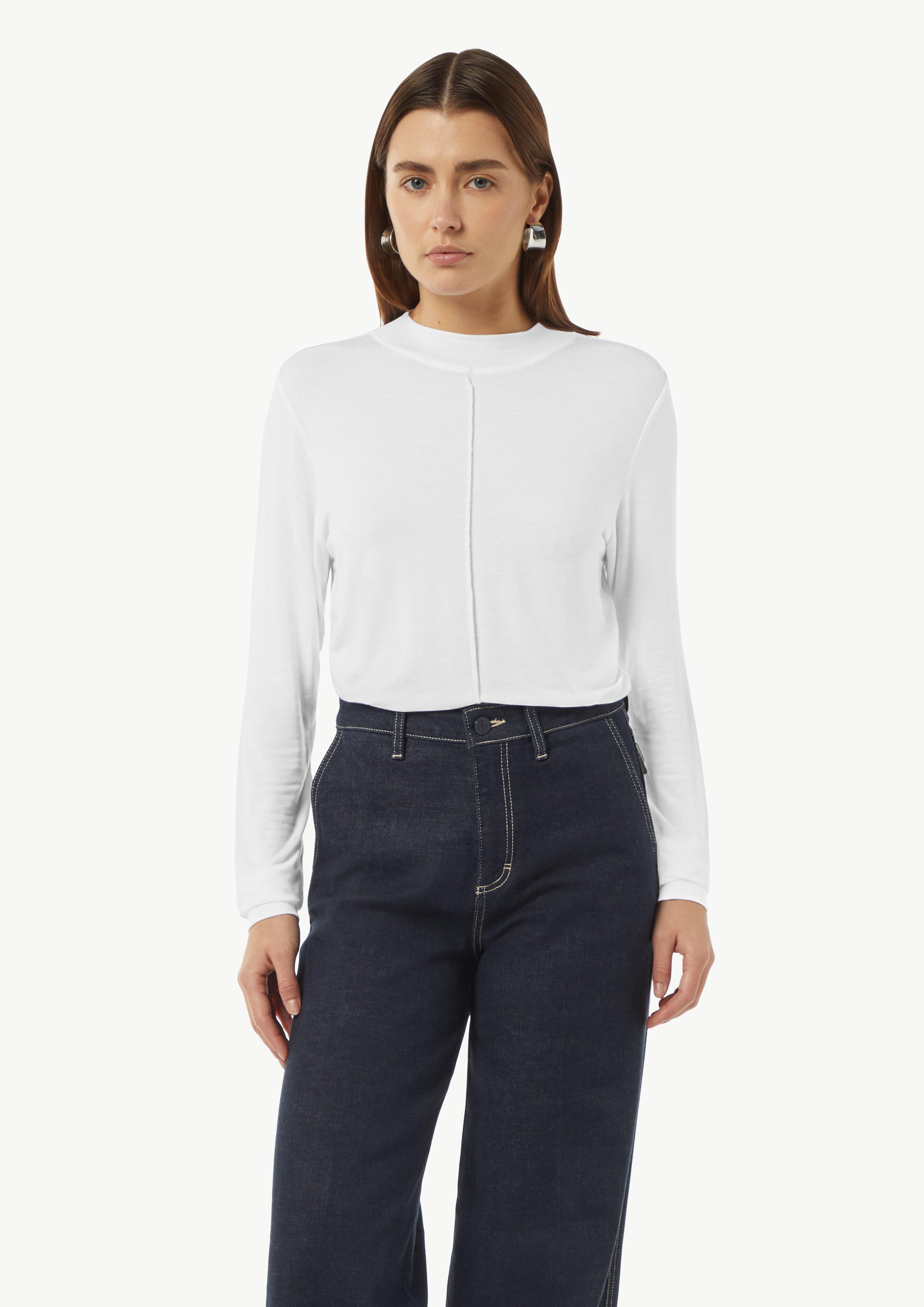 T-Shirt in 0100 & 9999